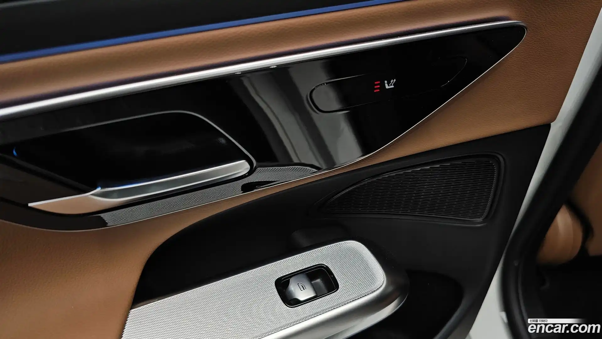 E-Class Mercedes-Benz 2024.7-OPTION-023