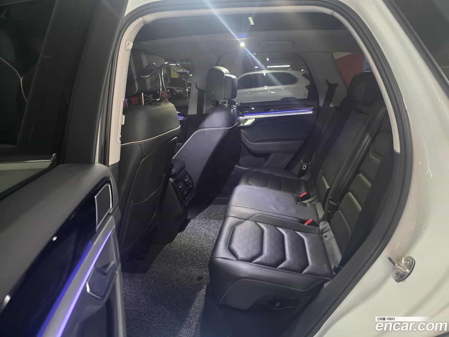 Touareg Volkswagen 2021.2-OUTER-005
