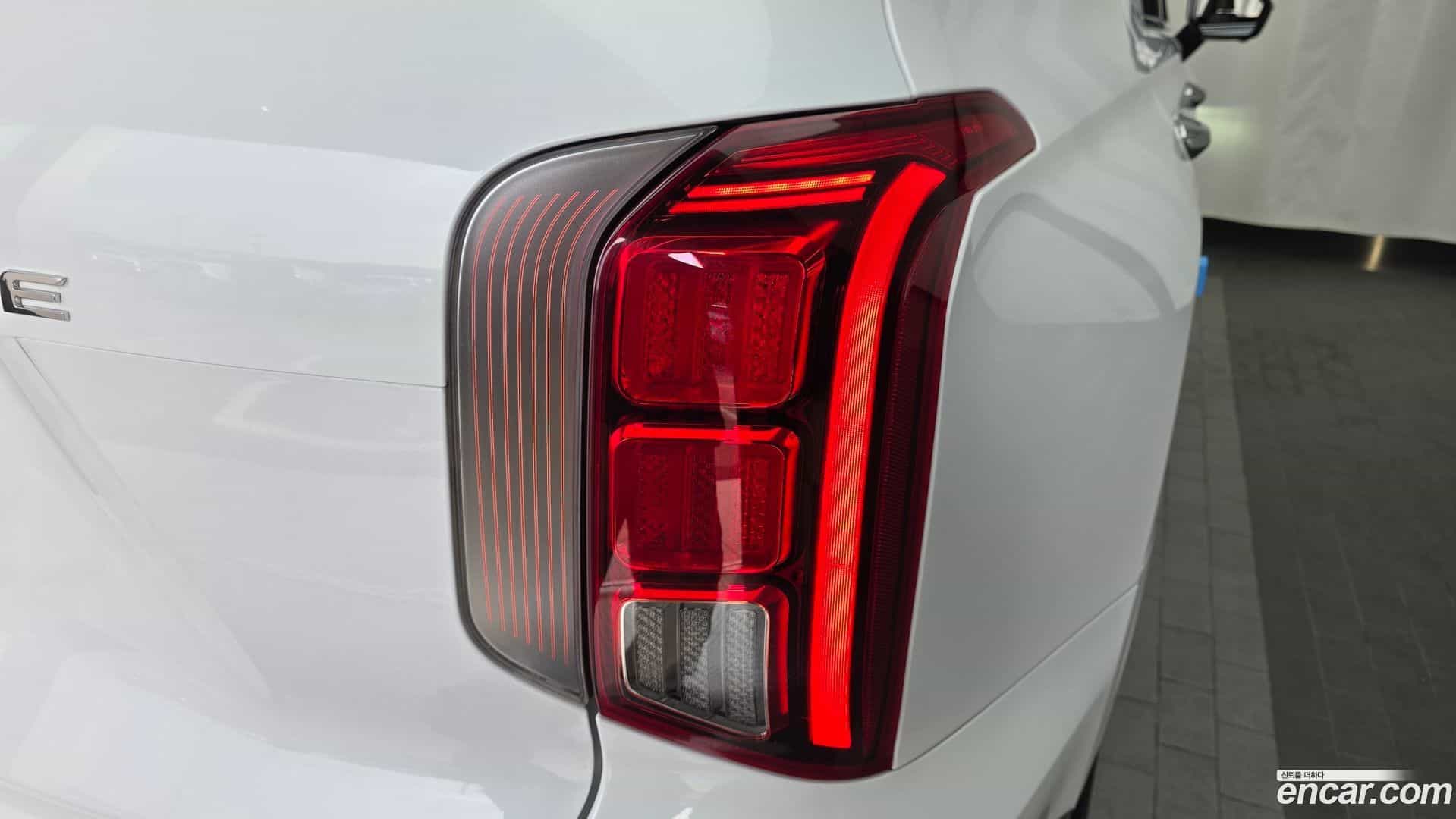 Palisade Hyundai 2023.0-OUTER-033