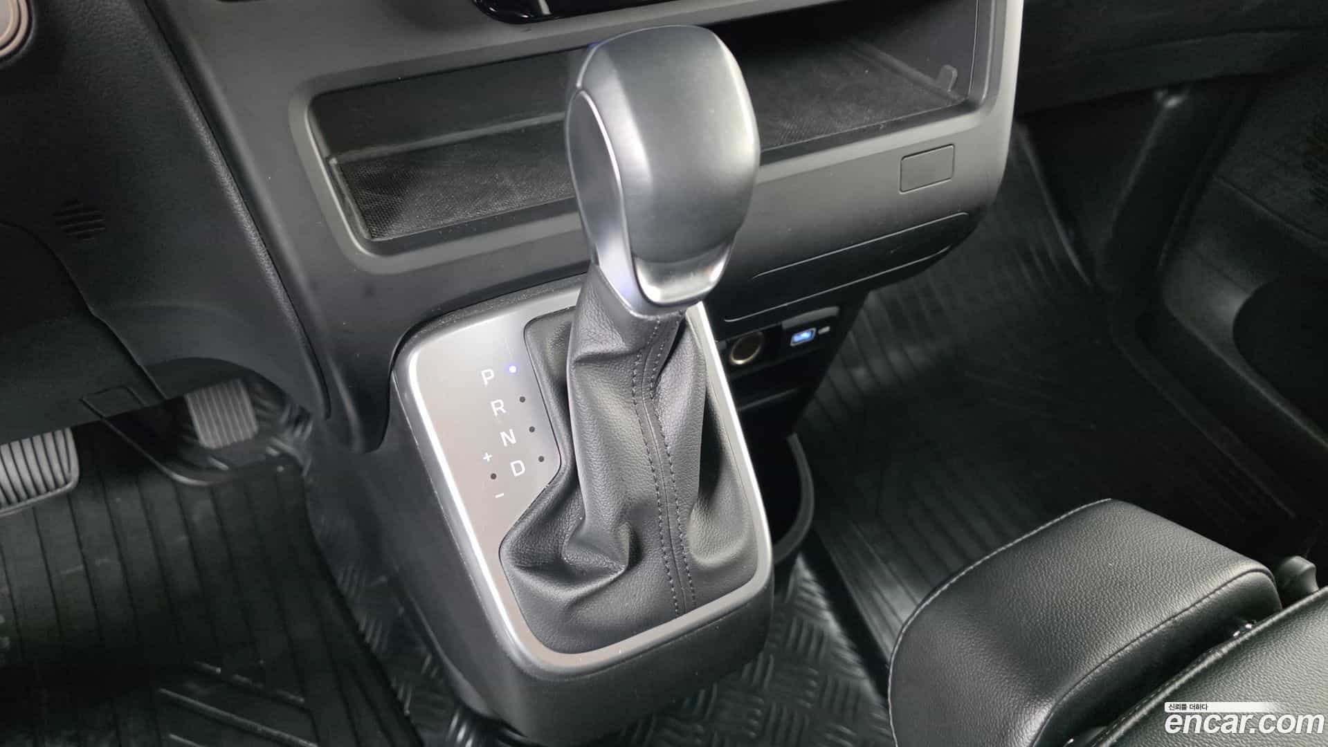 Staria Hyundai 2021.7-INNER-009
