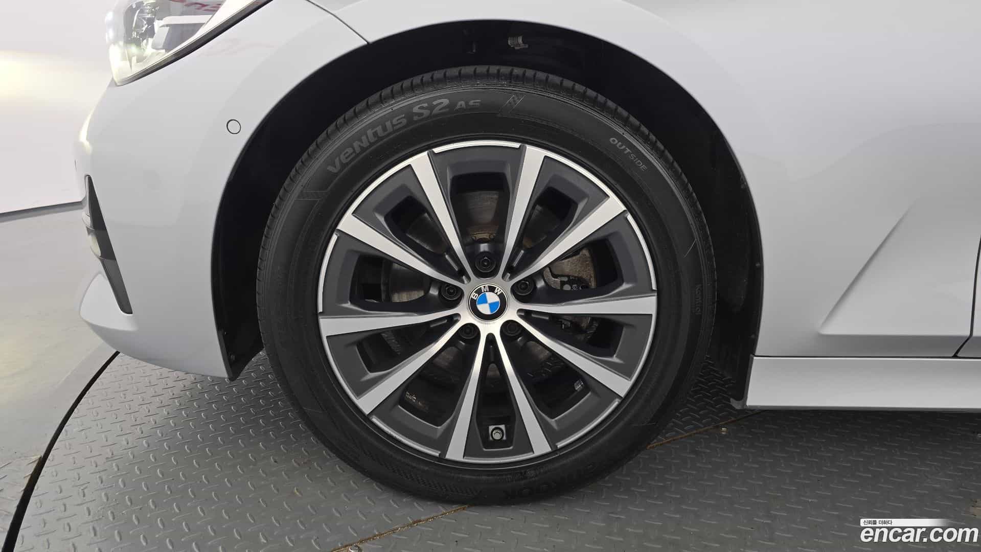 3-Series BMW 2020.5-OUTER-005