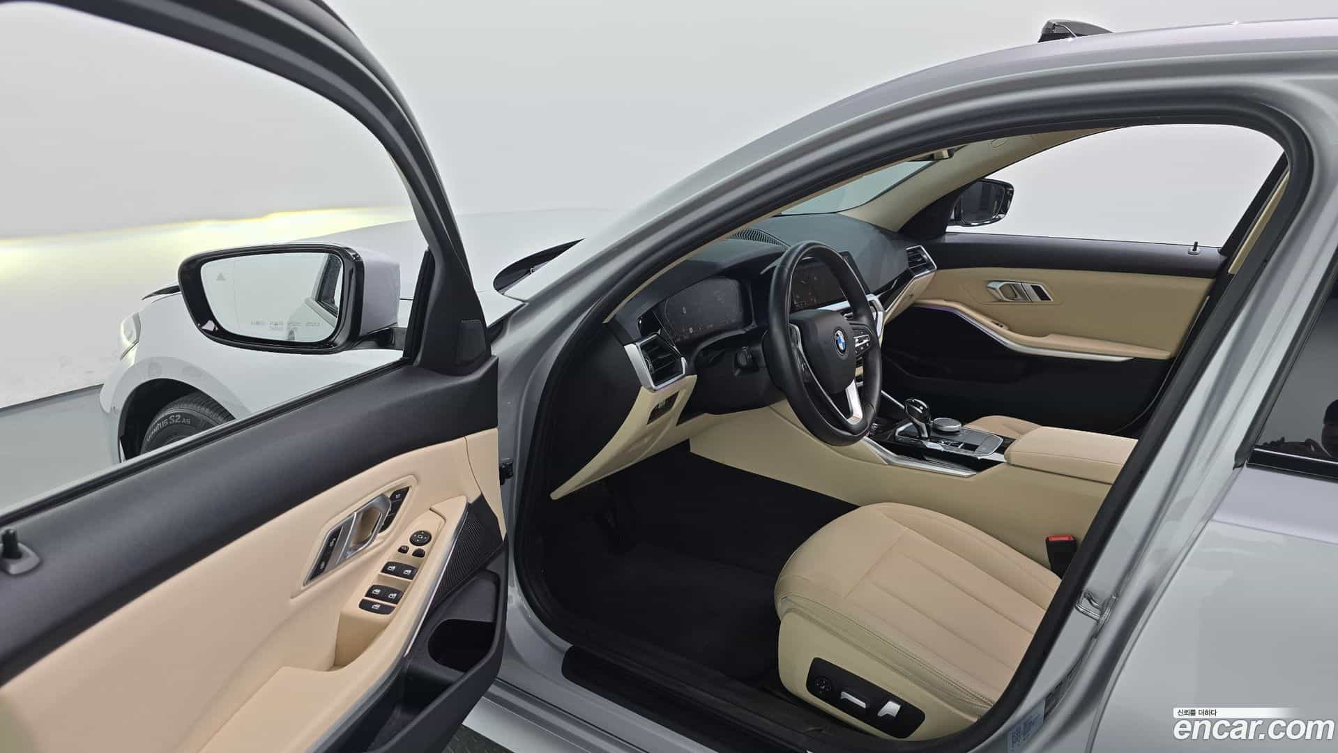 3-Series BMW 2020.5-INNER-010