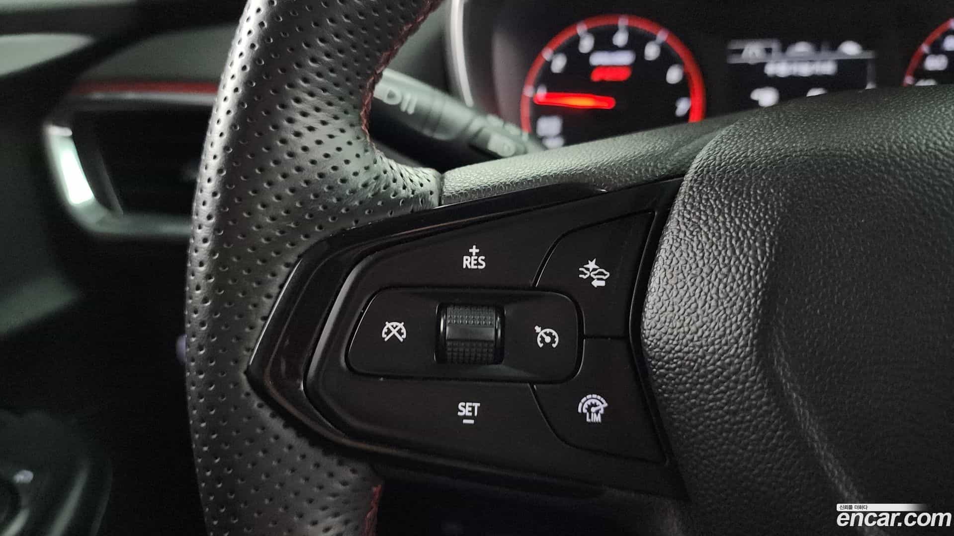 Trailblazer Chevrolet 2021.7-OPTION-019