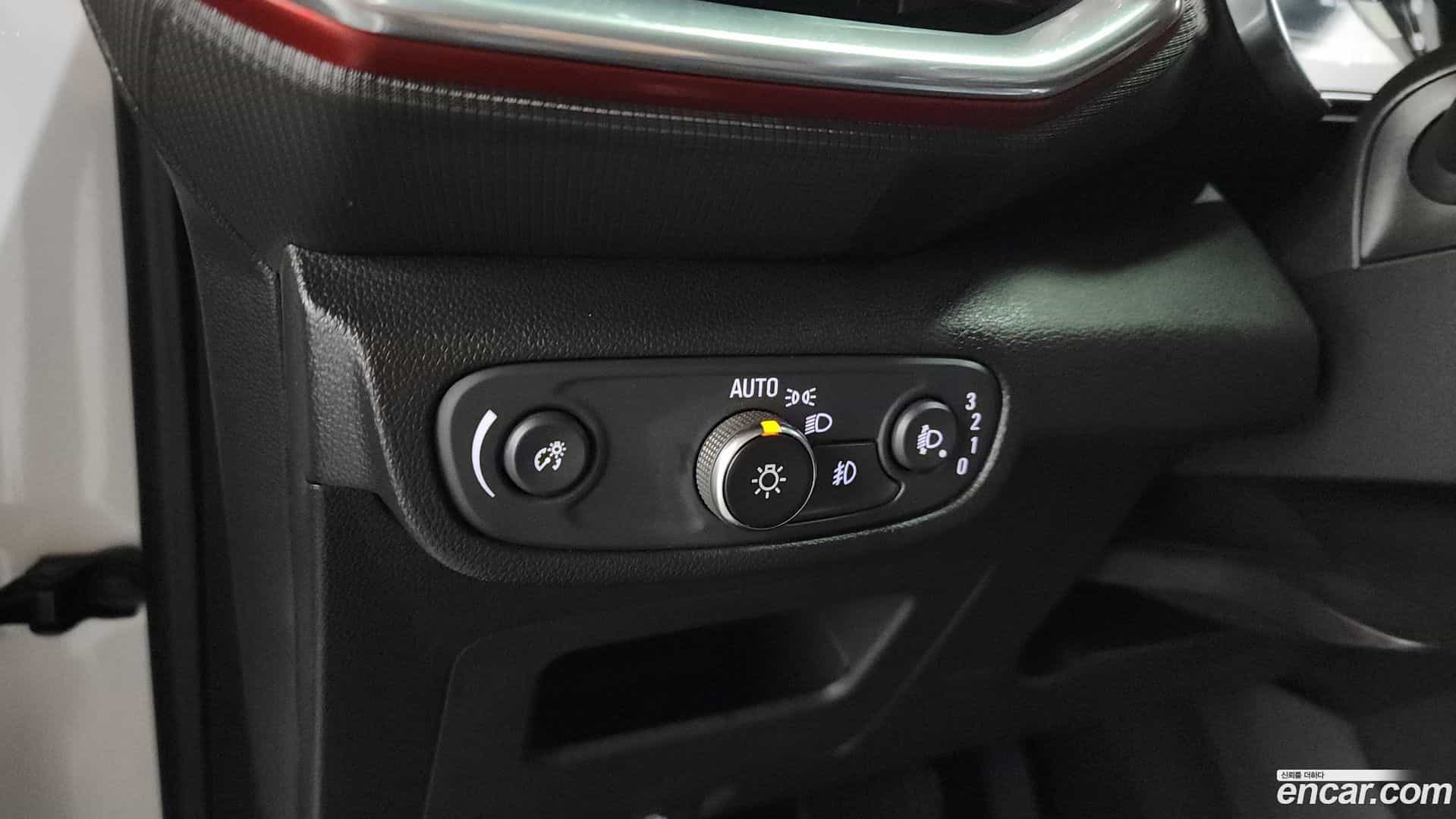 Trailblazer Chevrolet 2021.7-OPTION-041