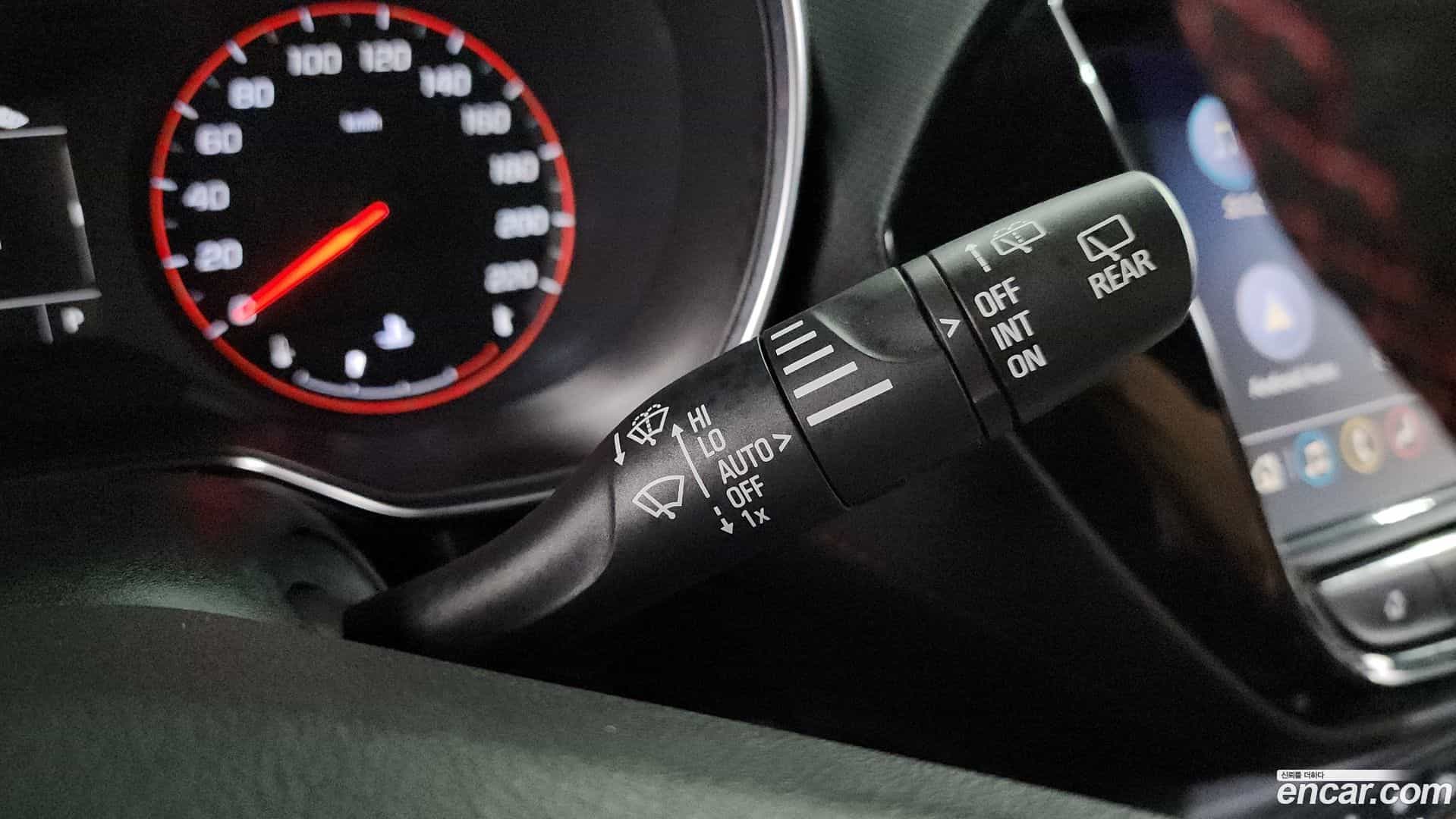Trailblazer Chevrolet 2021.7-OPTION-042