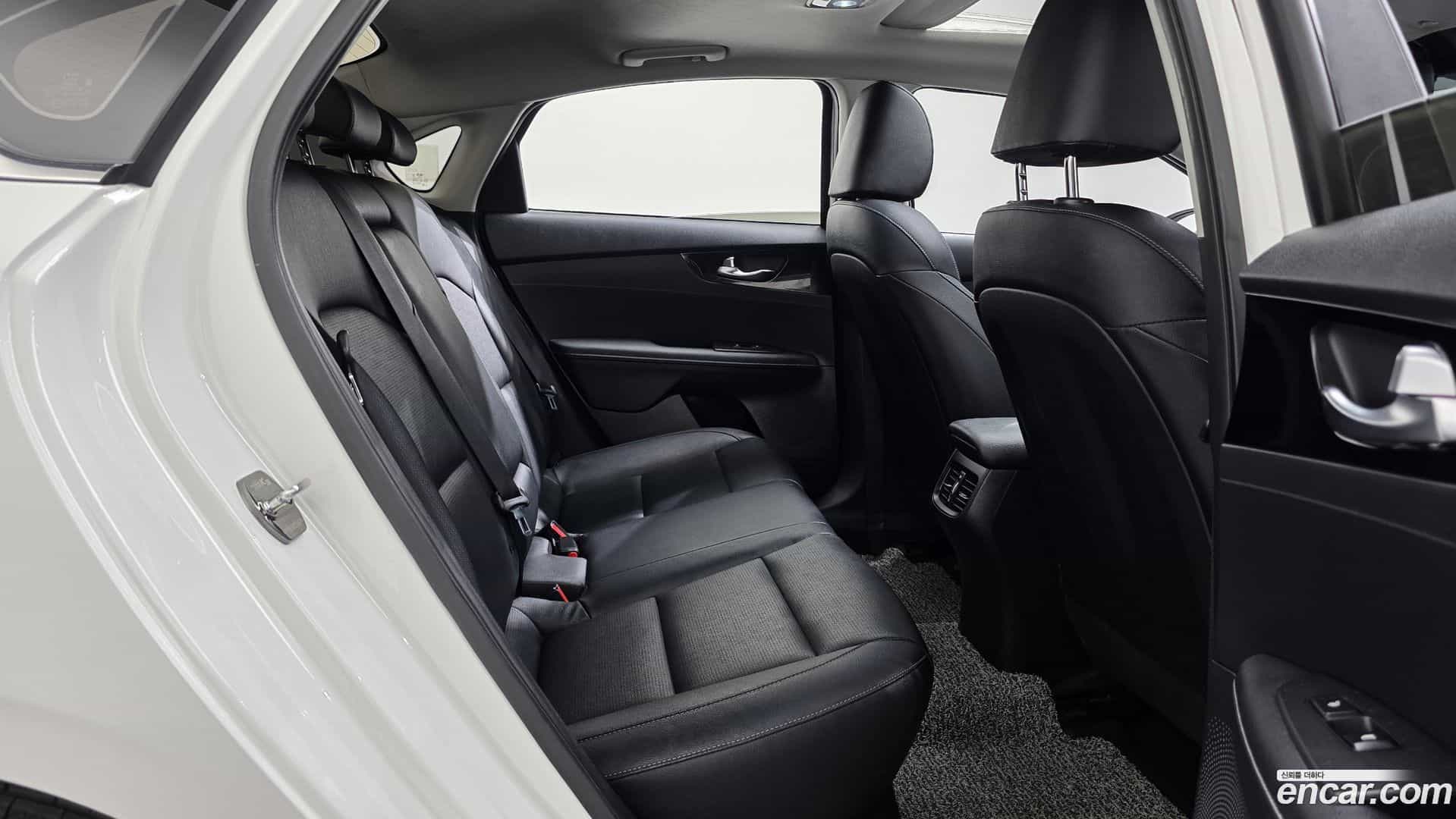 K3 Kia 2018.7-OPTION-015