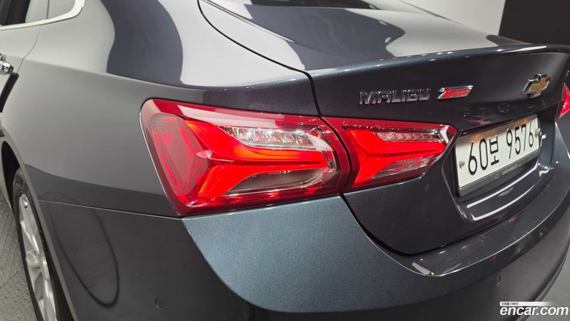 Malibu Chevrolet 2019.0-OUTER-033