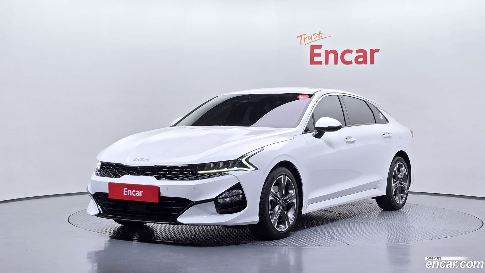 Main__Slider__Photo:K5 Kia 2021.10-0