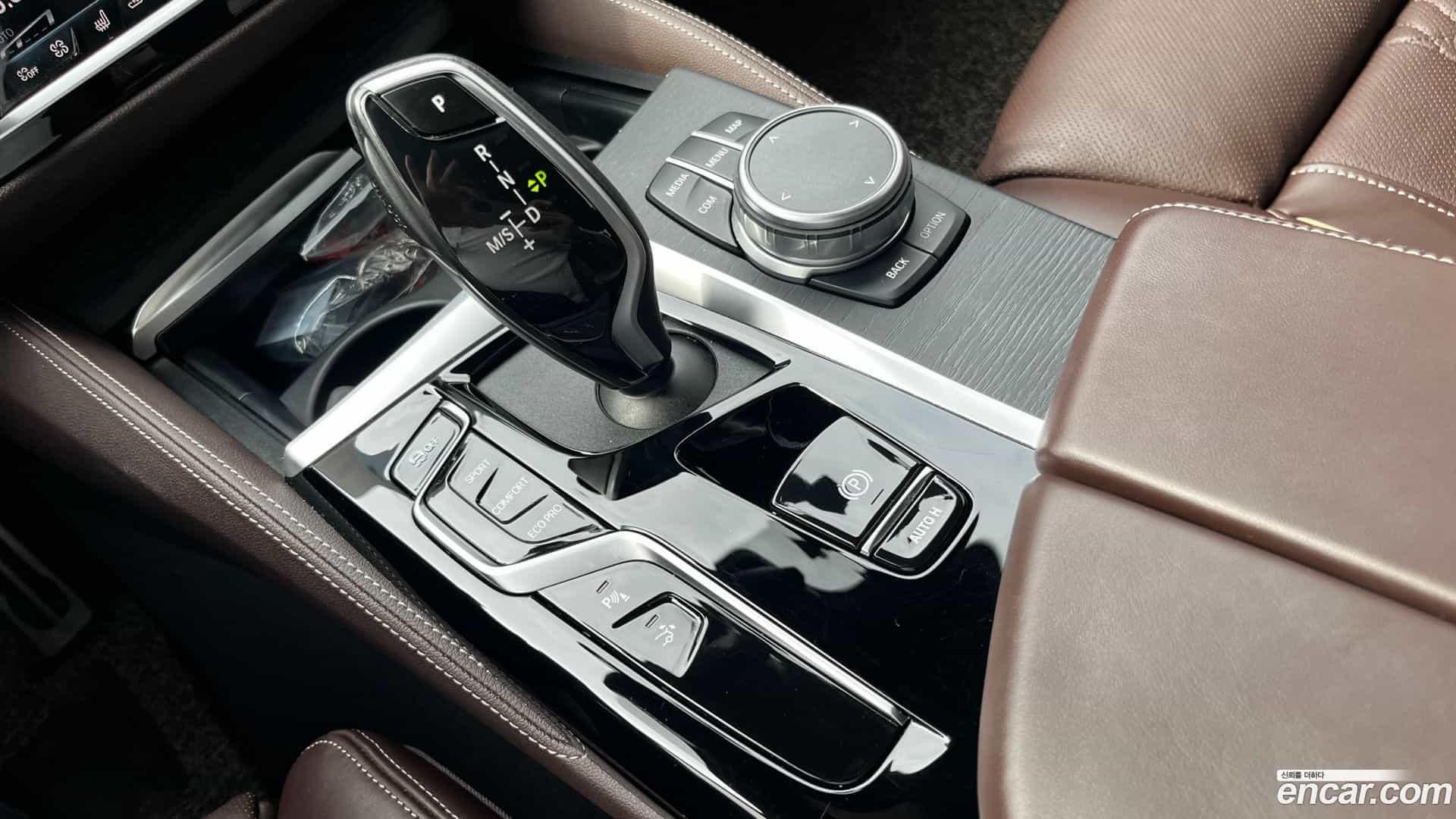 Gran Turismo BMW 2021.11-INNER-009