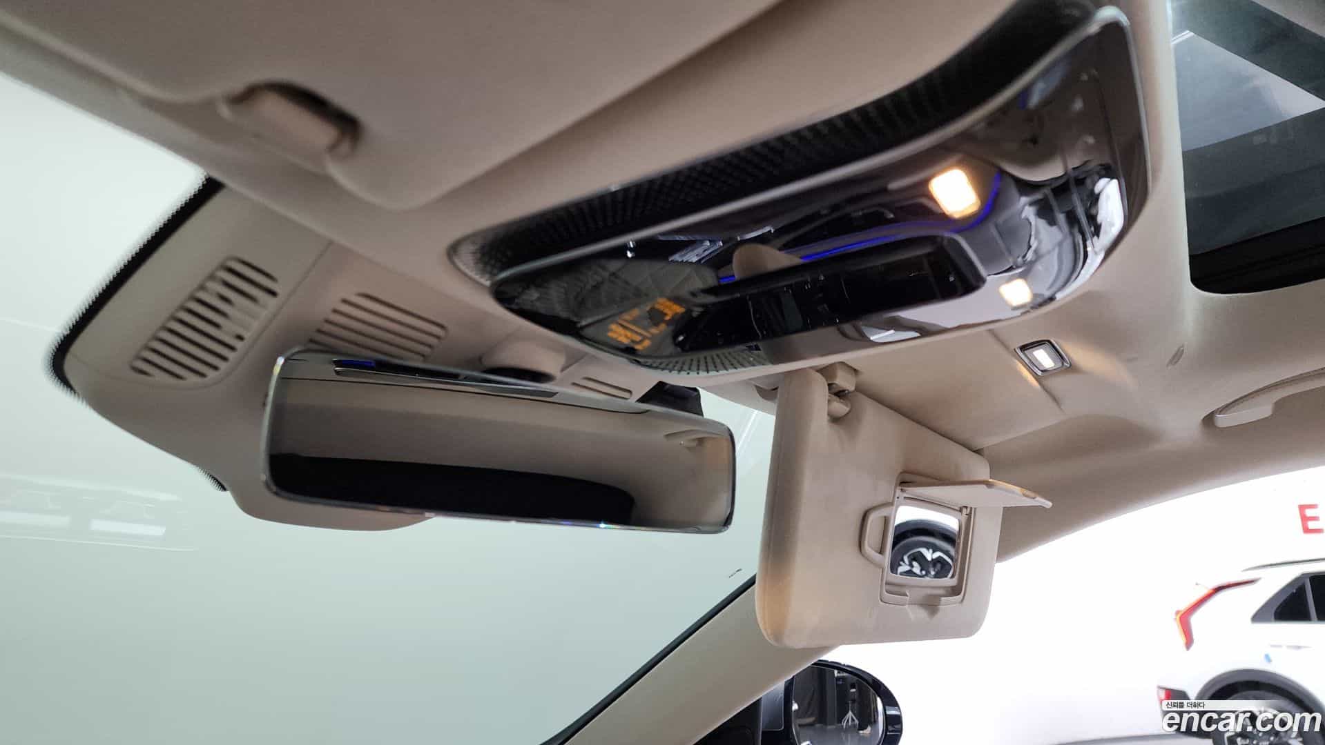 S-Class Mercedes-Benz 2022.10-OPTION-019