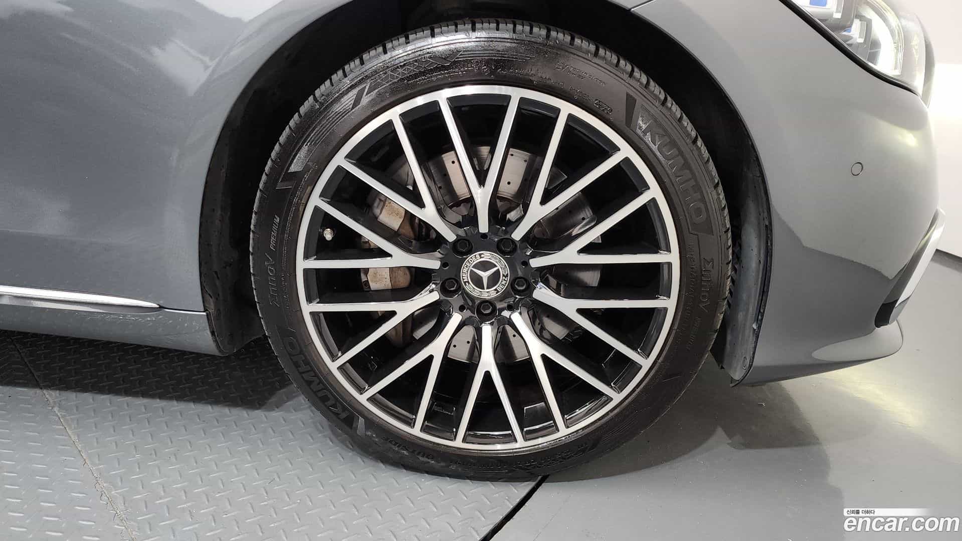 S-Class Mercedes-Benz 2022.10-OPTION-042