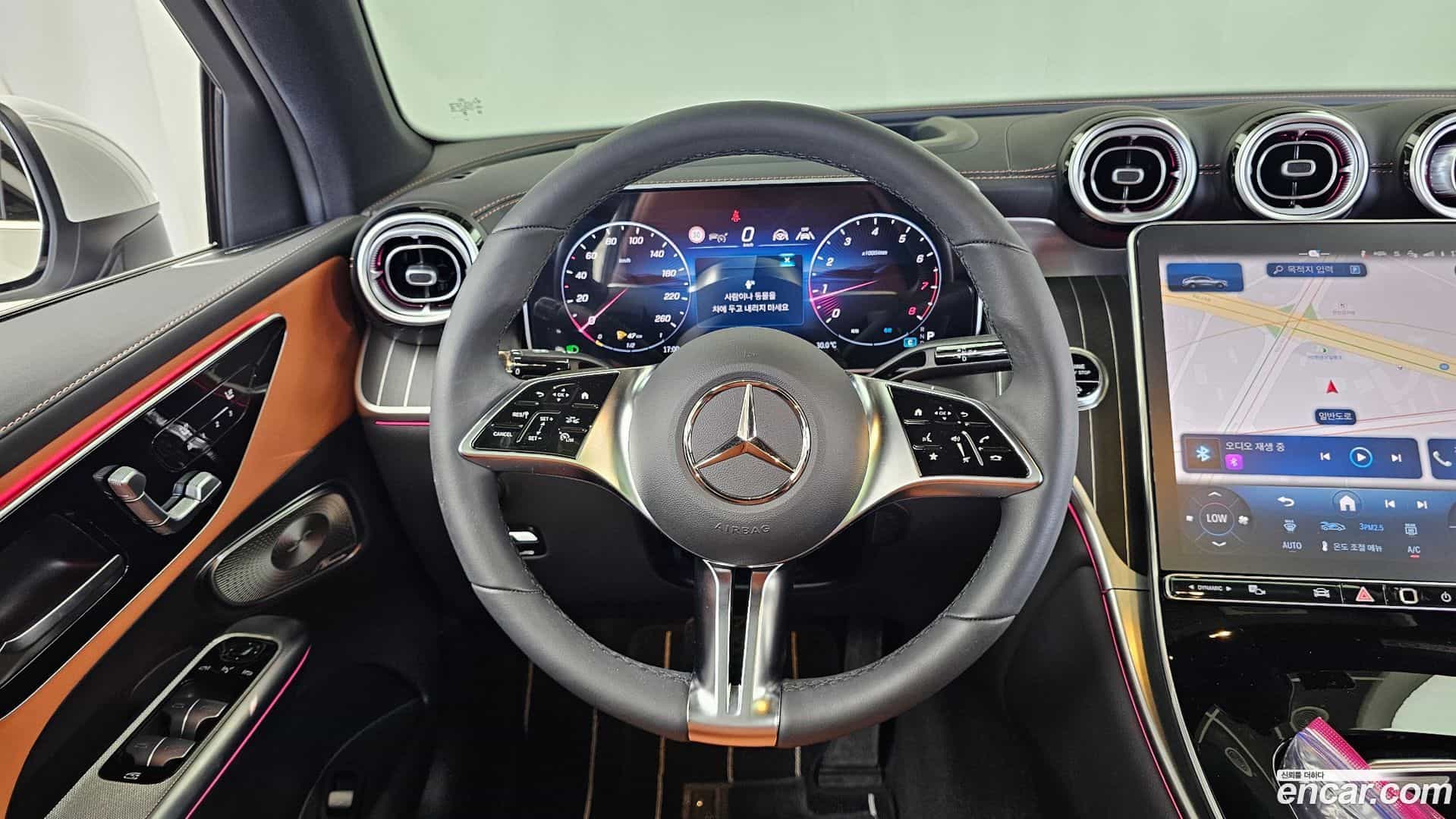GLC-Class Mercedes-Benz 2025.1-OPTION-017