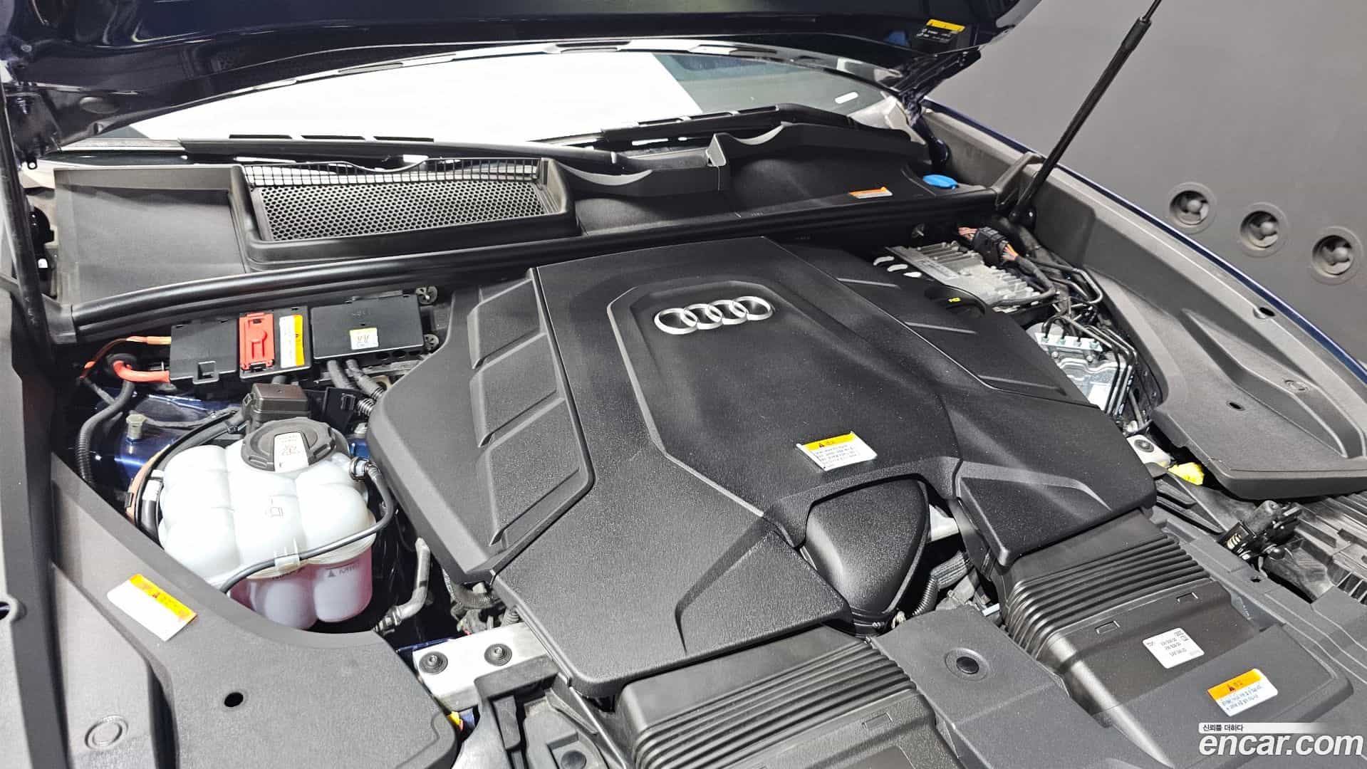 Q8 Audi 2022.4-OUTER-006