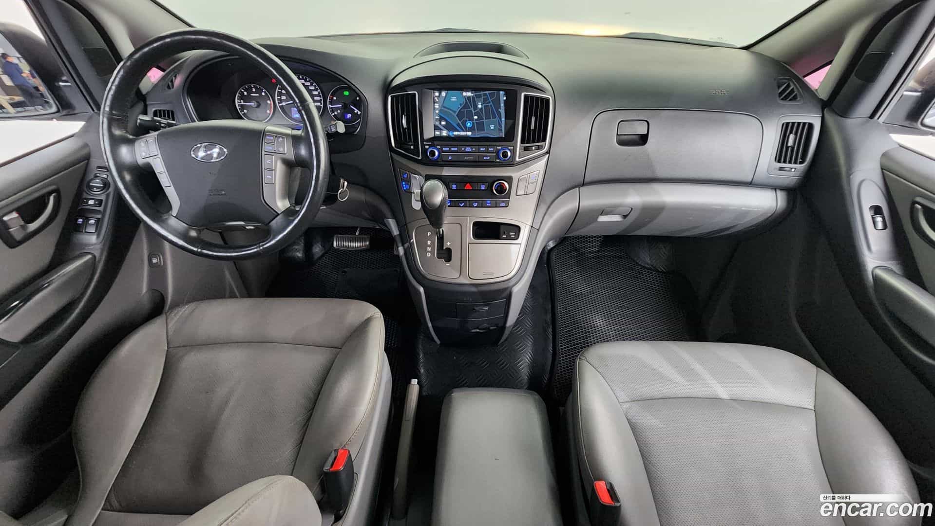 Starex Hyundai 2018.3-INNER-007