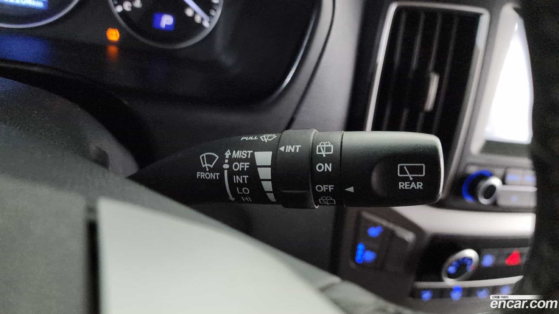 Starex Hyundai 2018.3-OPTION-043