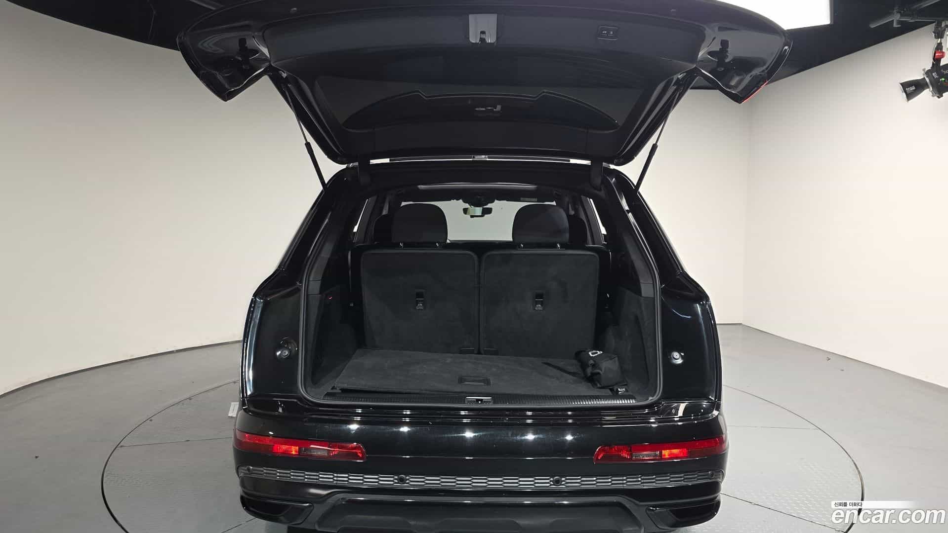 Q7 Audi 2022.8-OPTION-024