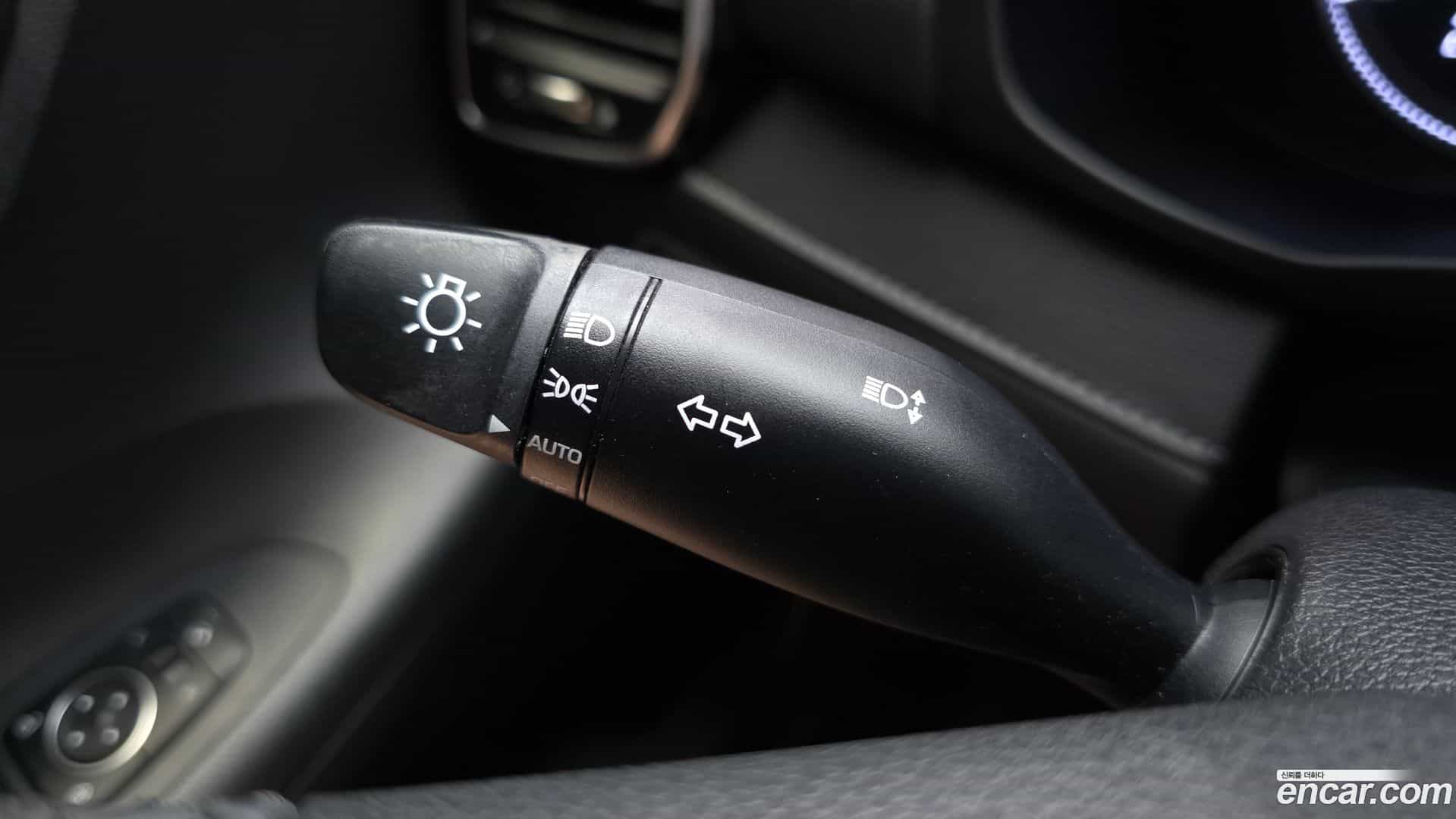 Grandeur Hyundai 2019.4-OPTION-022