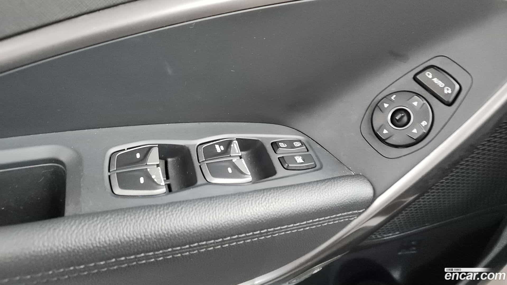 Santafe Hyundai 2017.0-OPTION-046