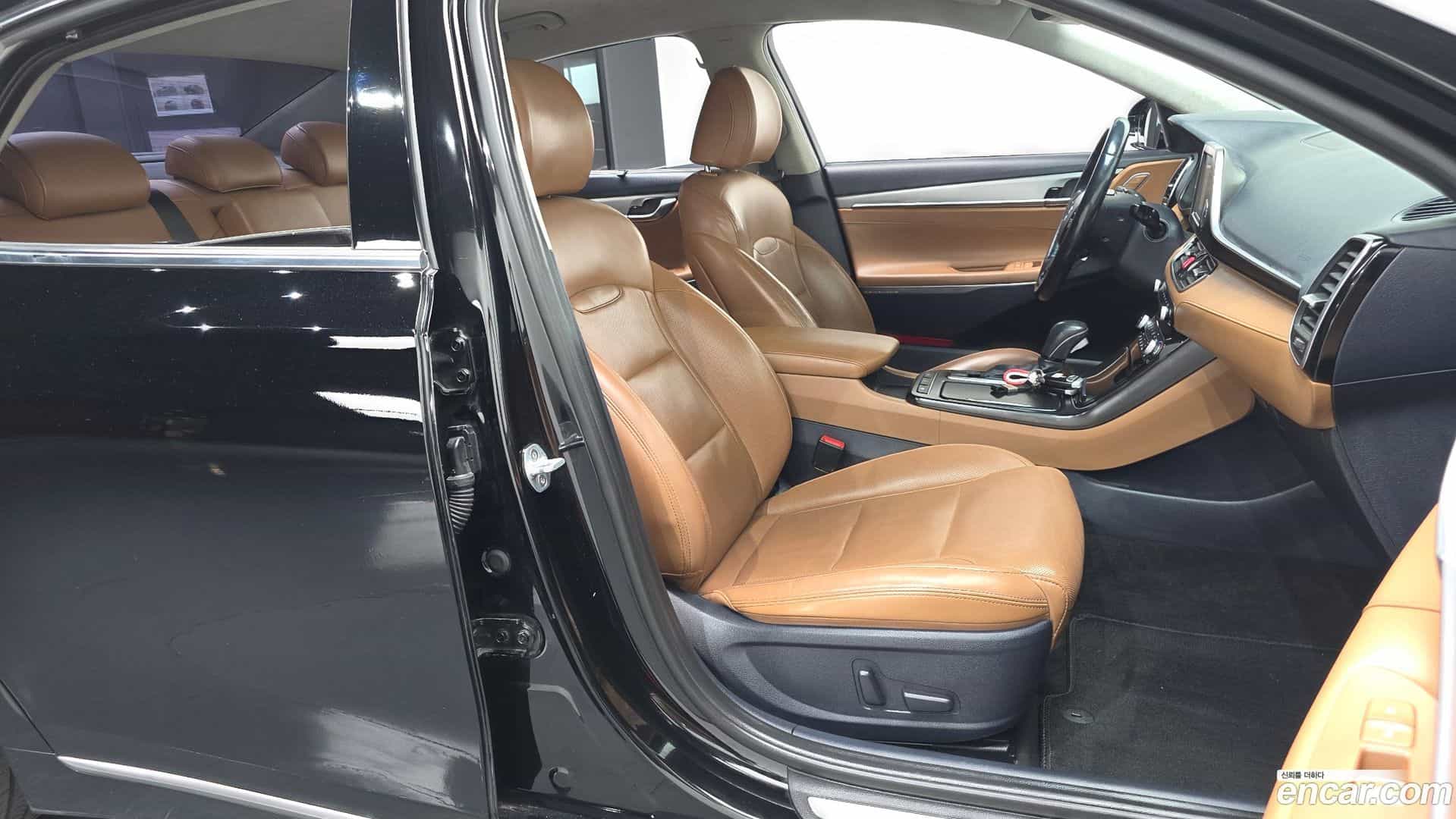Grandeur Hyundai 2017.11-OPTION-015