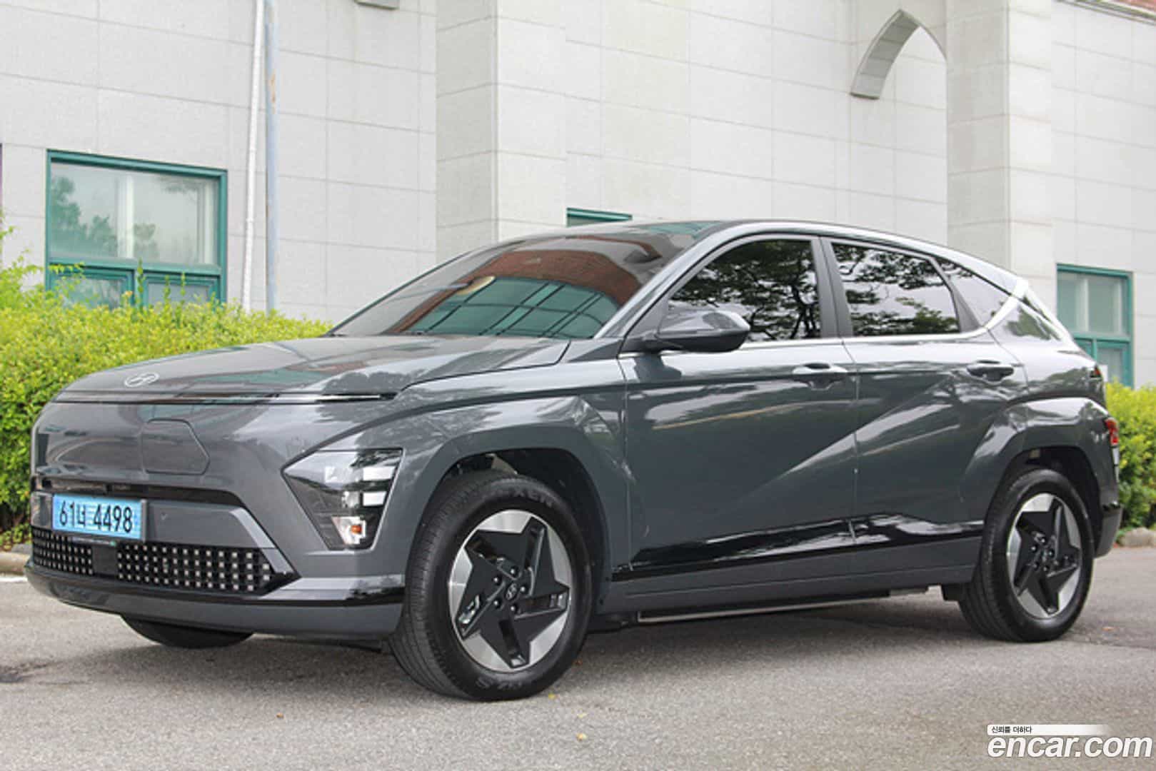 Kona Hyundai 2025.4-OUTER-001