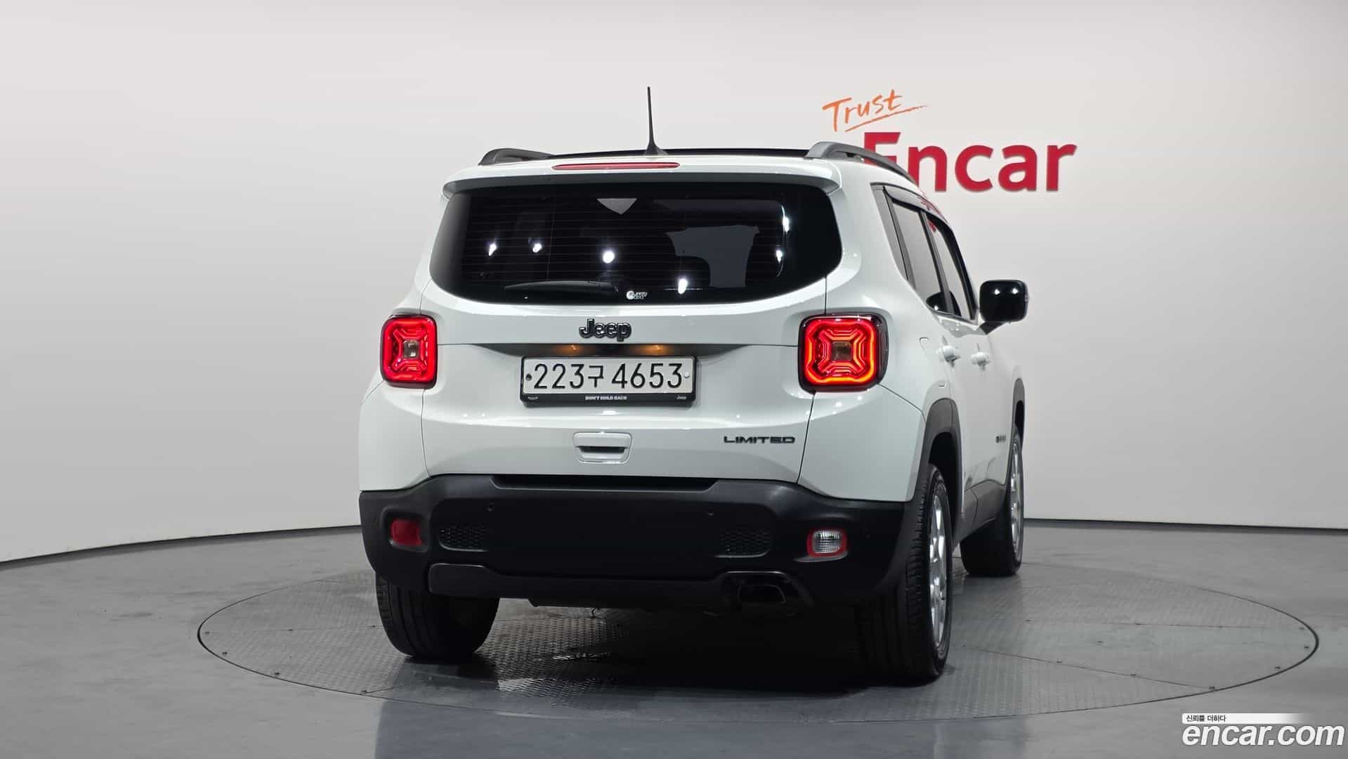 Renegade Jeep 2021.2-OUTER-004