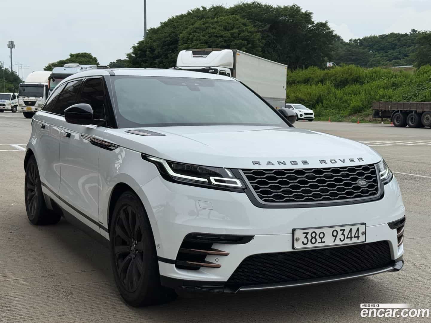 Range Rover Velar Land Rover 2017.10-OUTER-002