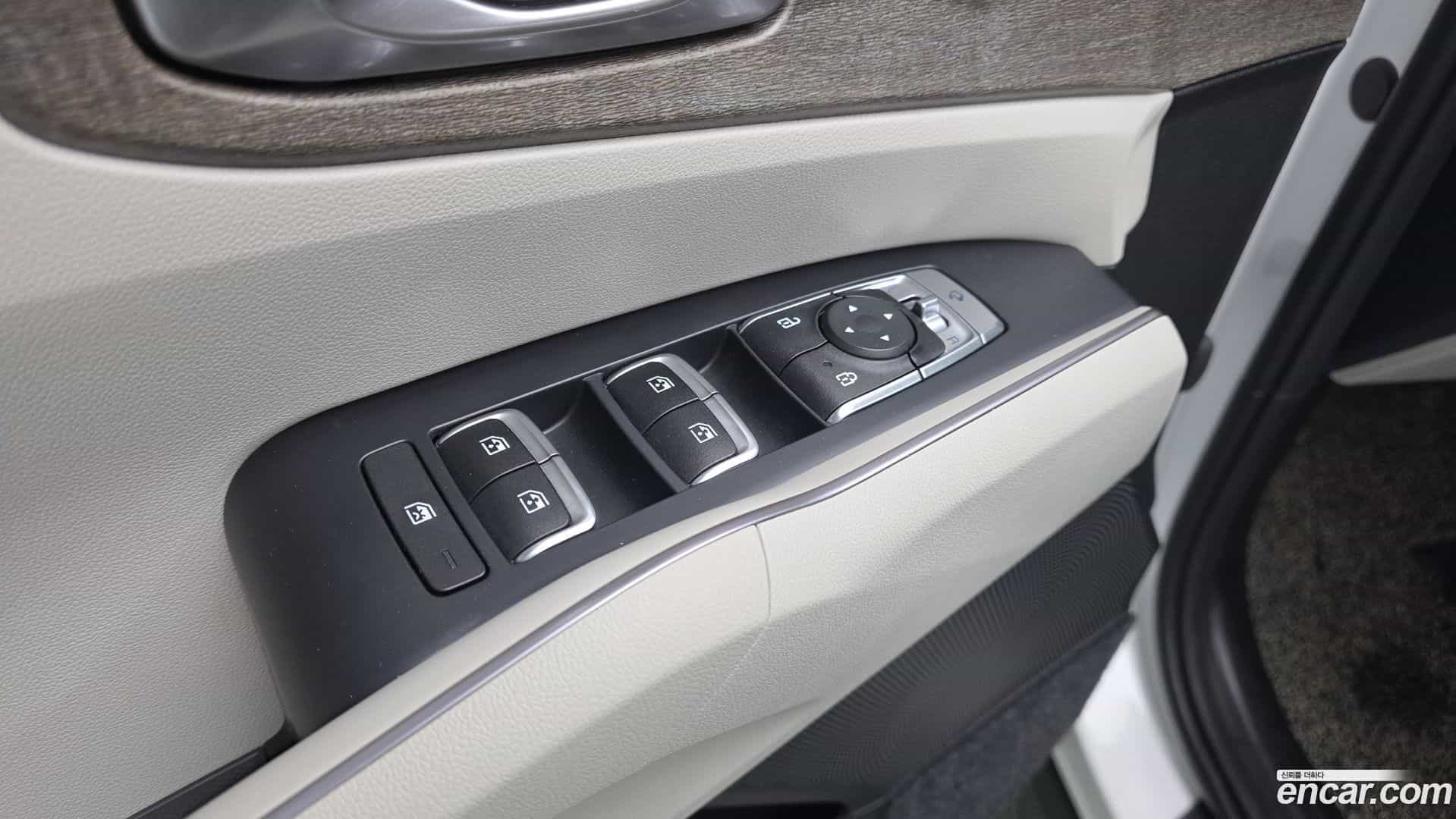 Sorento Kia 2022.3-OPTION-043