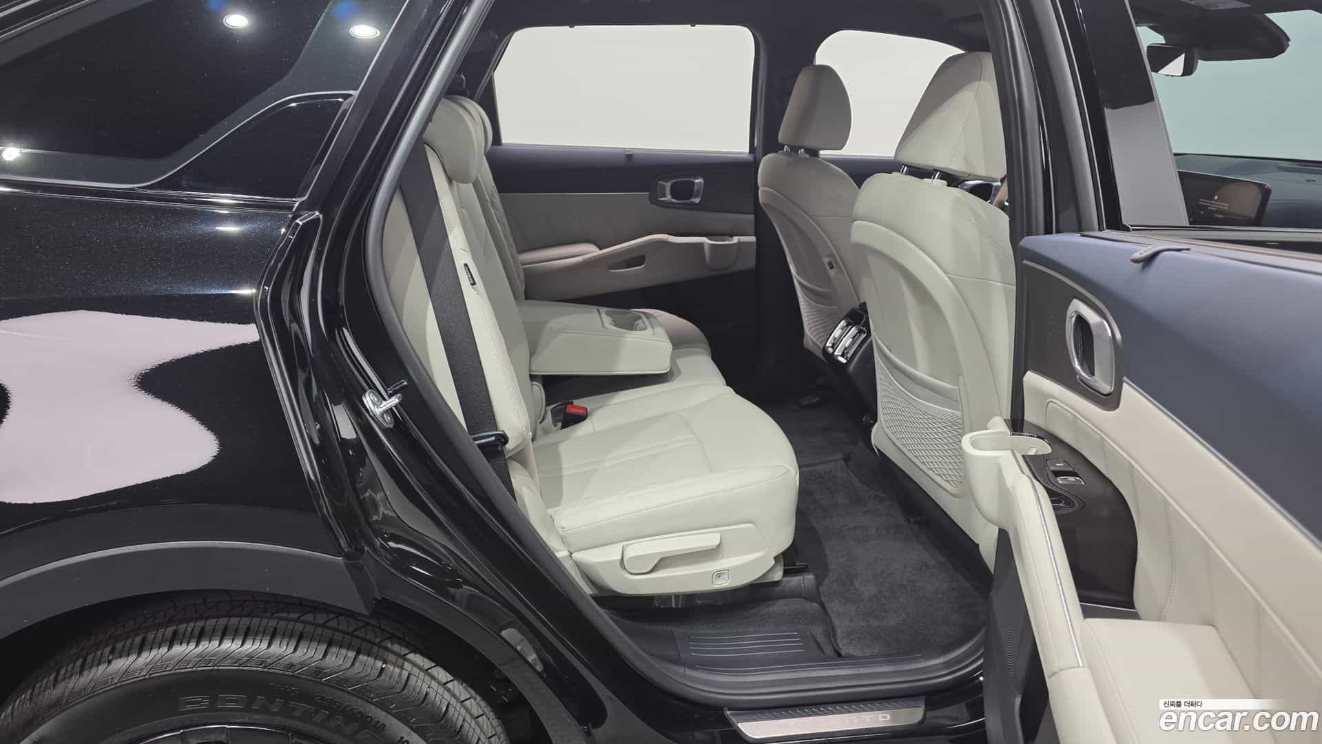 Sorento Kia 2023.11-OPTION-015