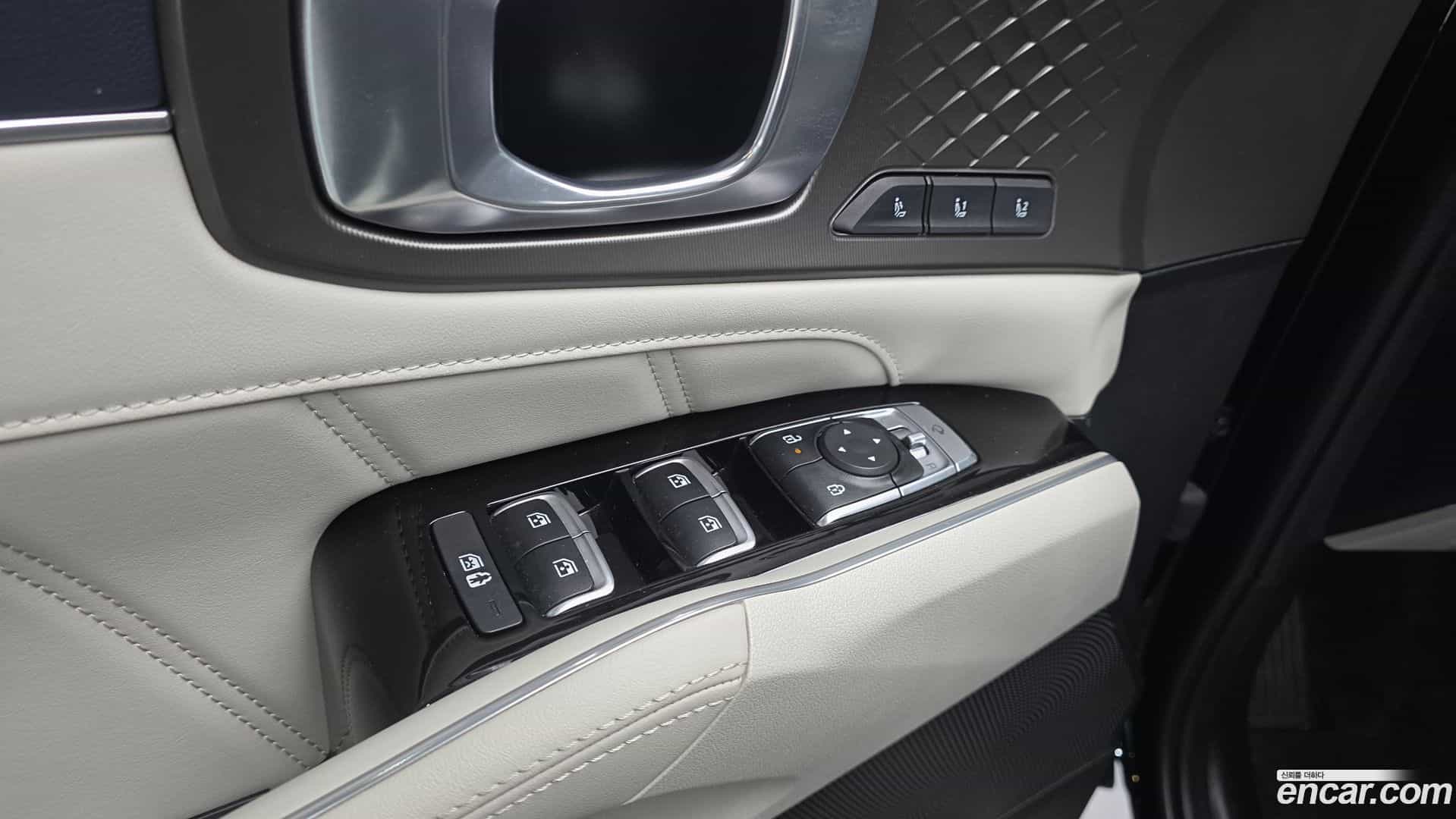 Sorento Kia 2023.11-OPTION-040