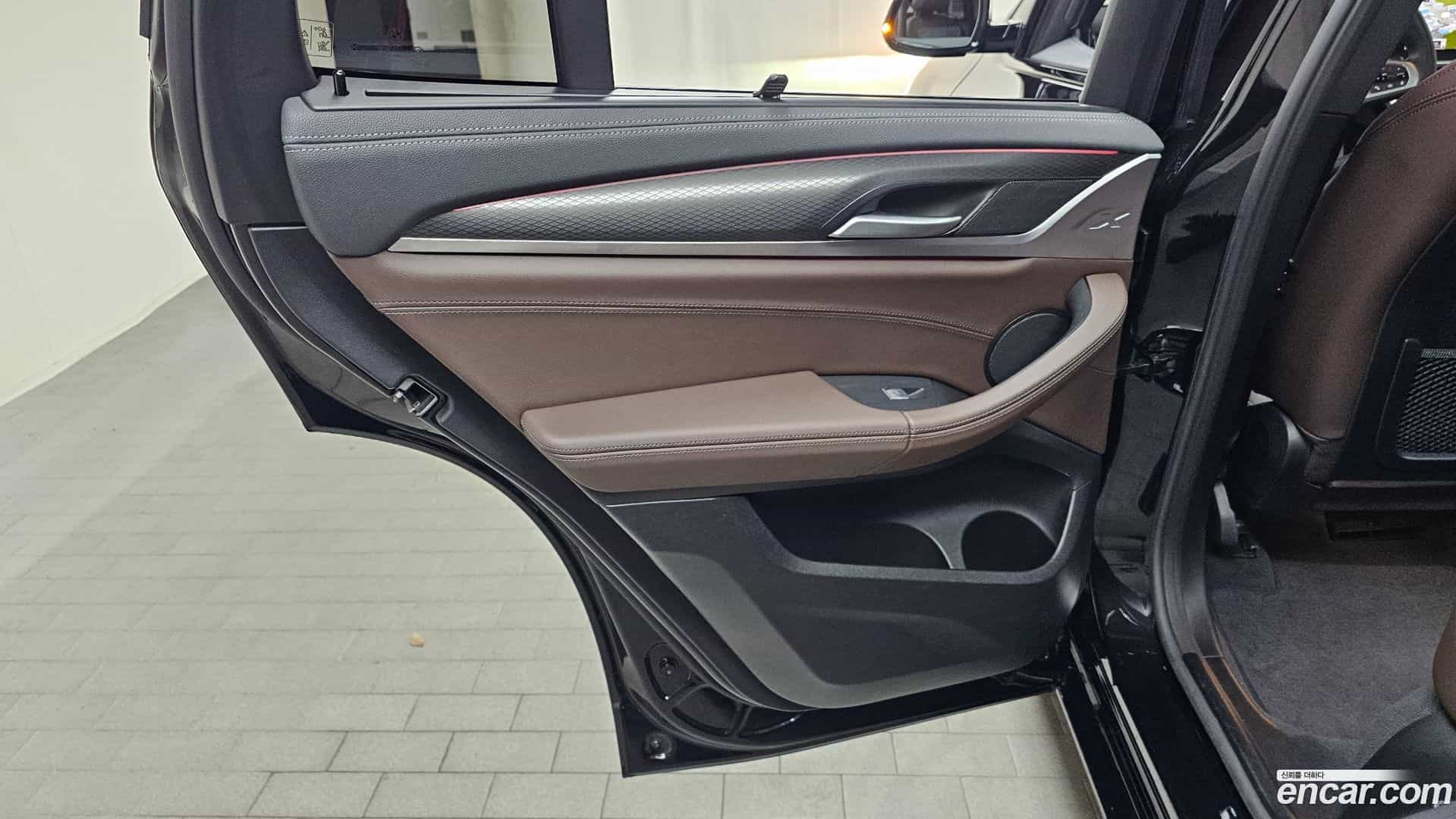 X3 BMW 2024.1-INNER-035