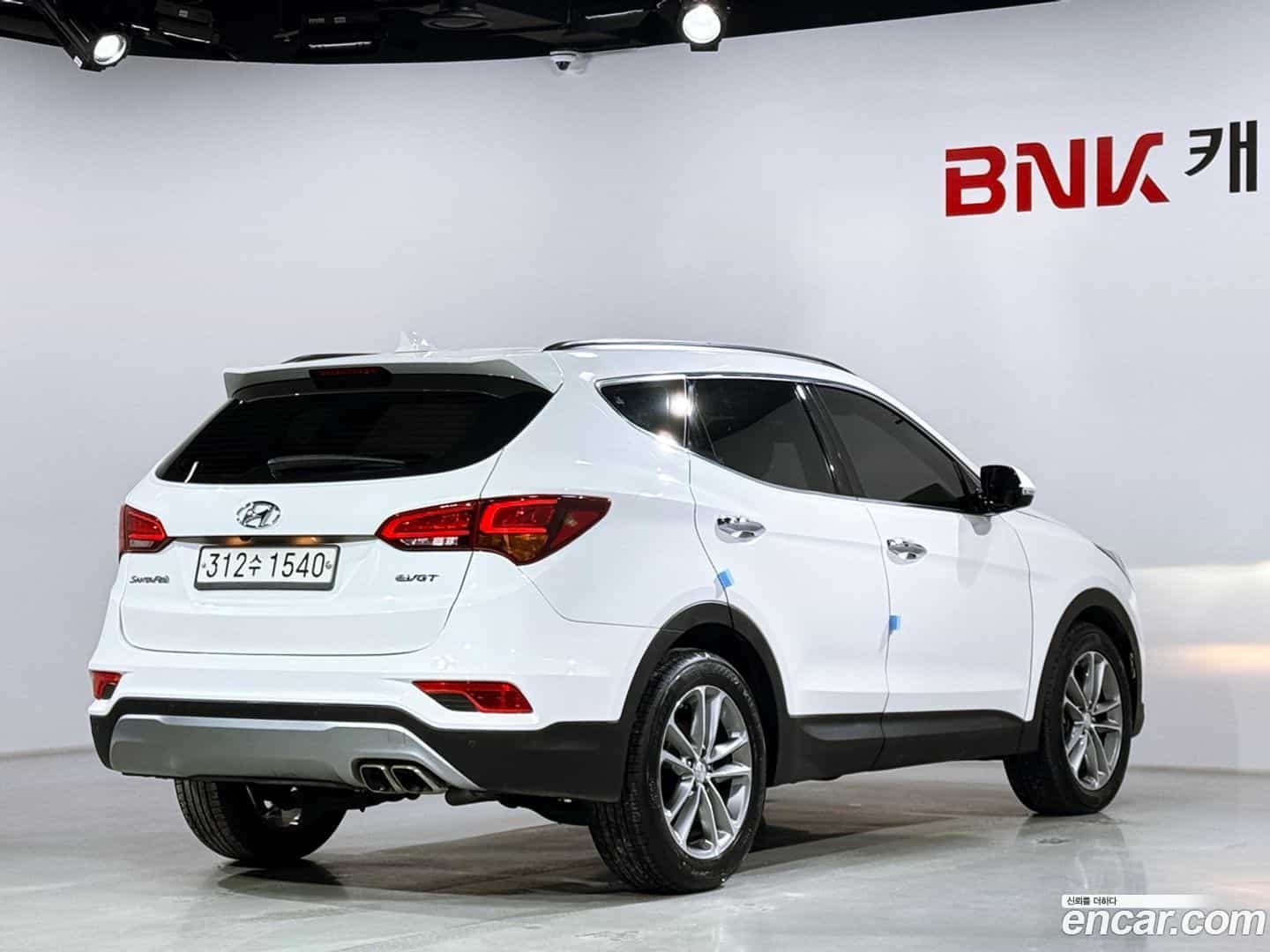 Santafe Hyundai 2016.0-OUTER-002
