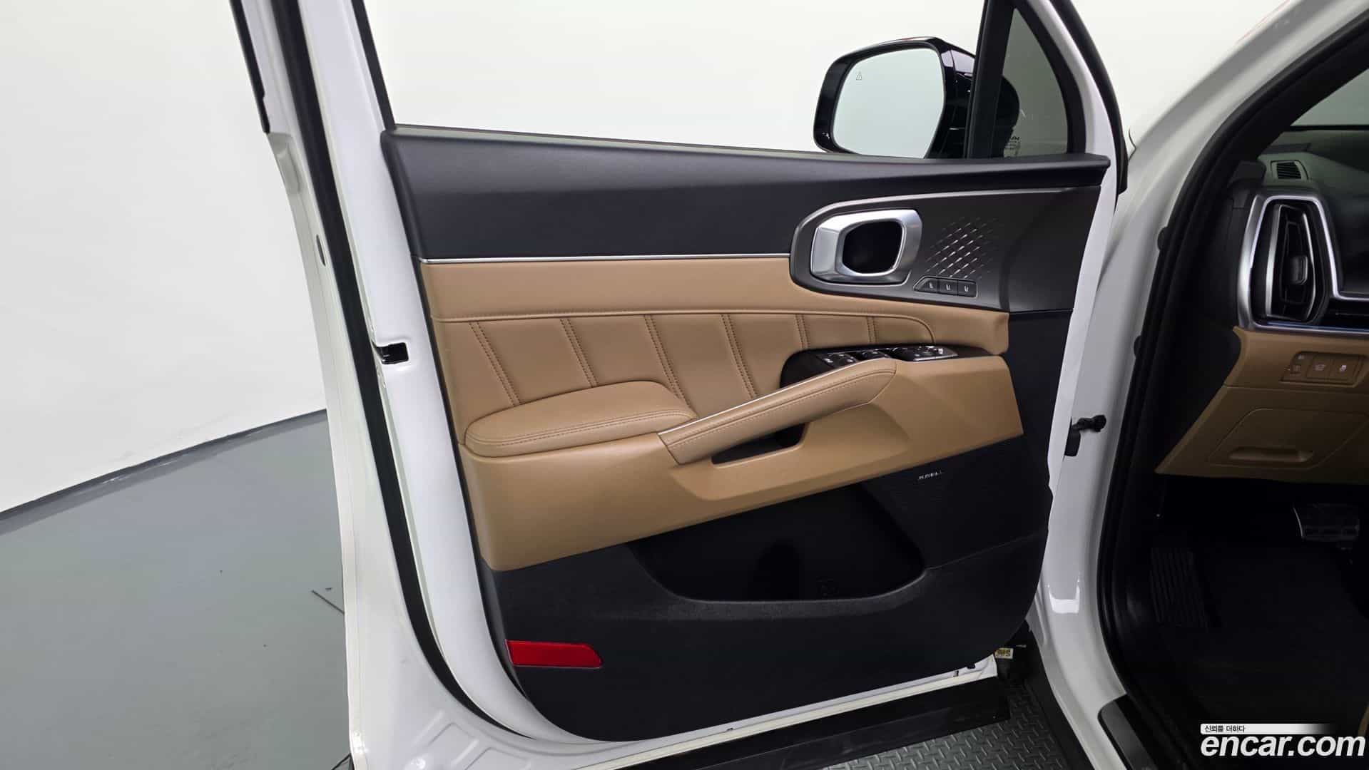 Sorento Kia 2024.2-INNER-034