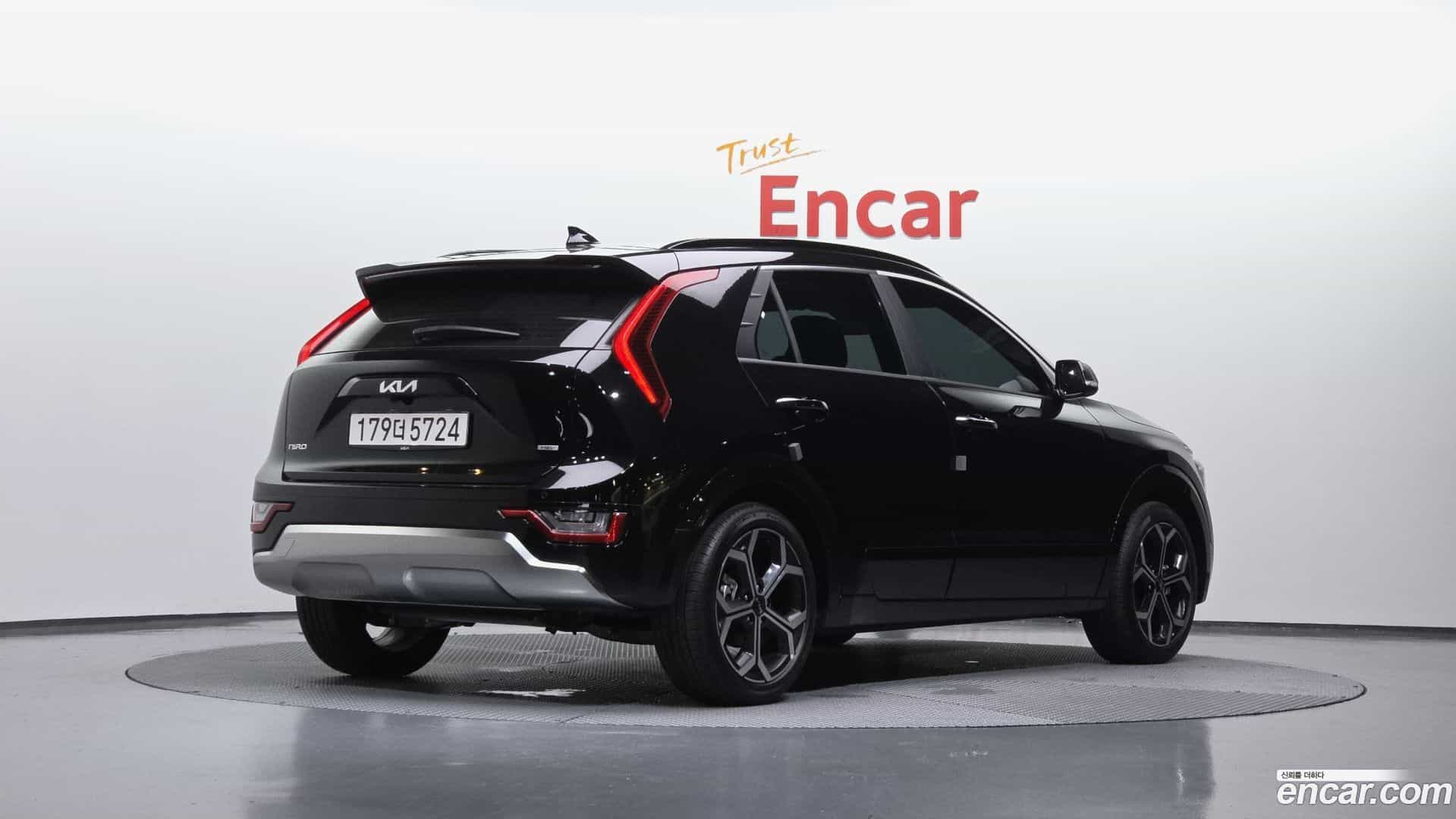 Niro Kia 2025.6-OUTER-002