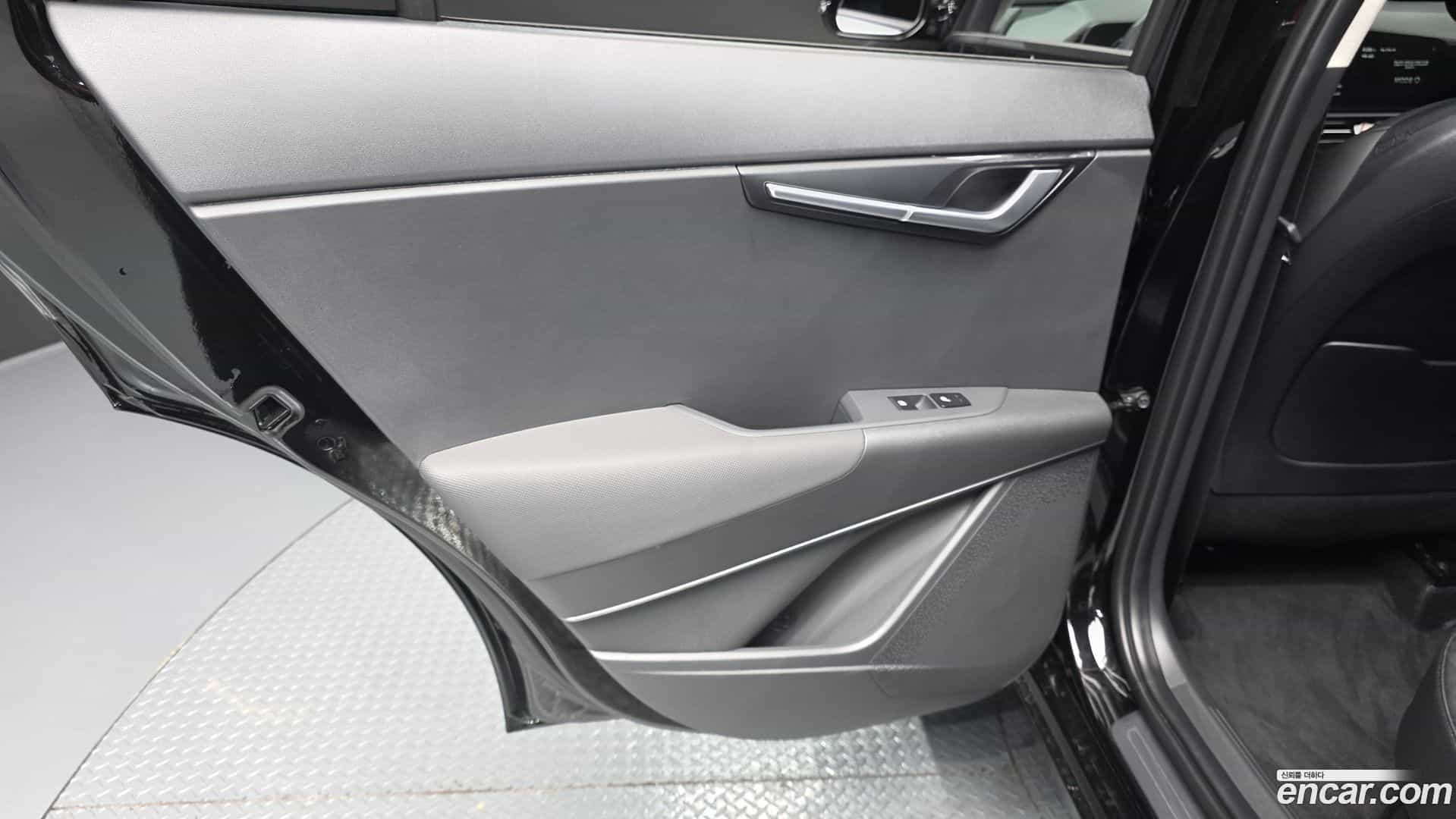 Niro Kia 2025.6-INNER-035