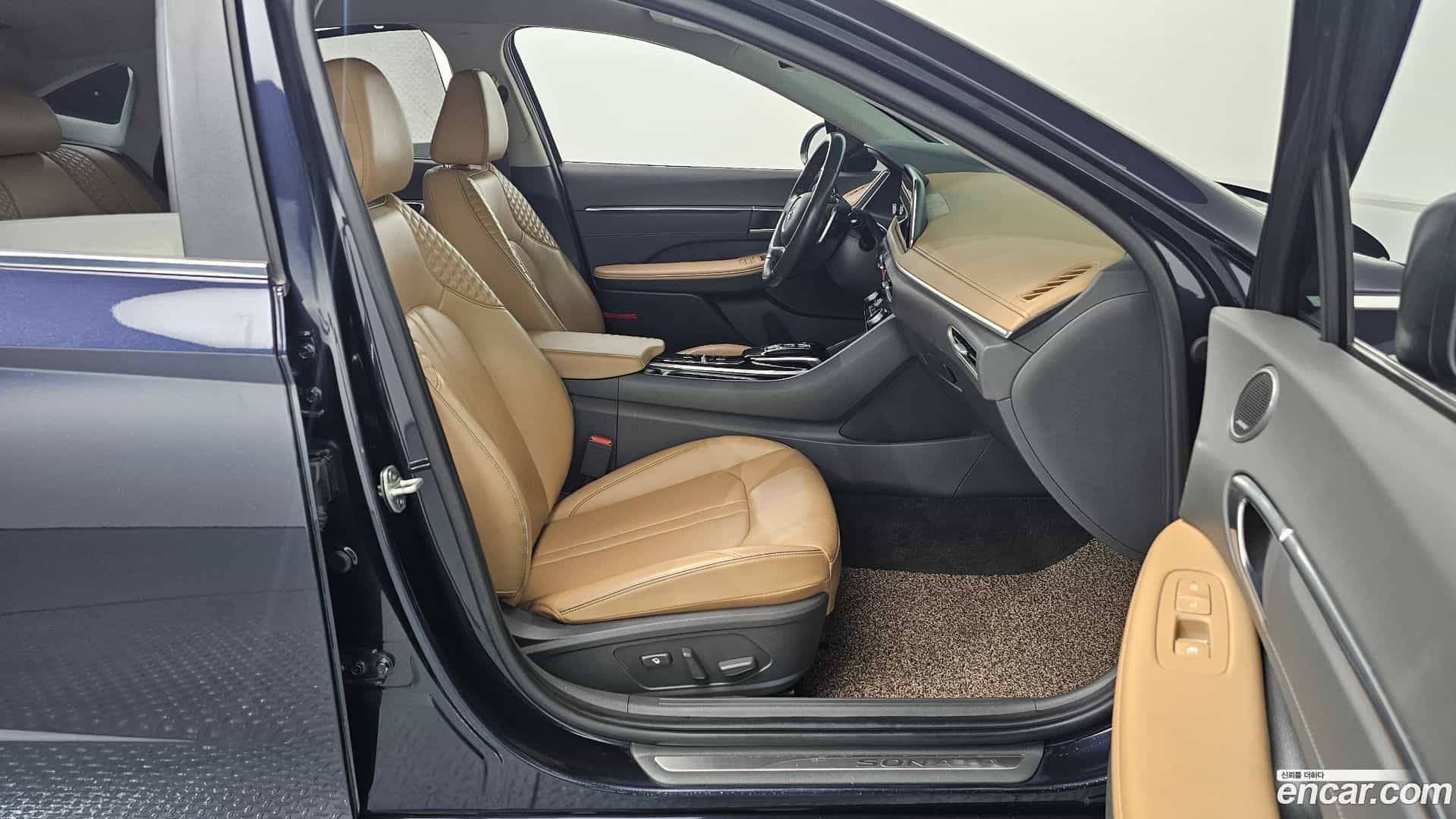 Sonata Hyundai 2019.8-OPTION-015