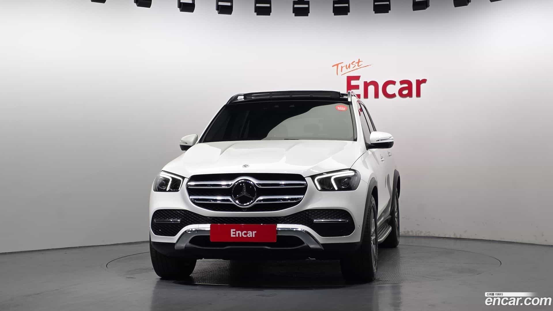GLE-Class Mercedes-Benz 2022.5-OUTER-003