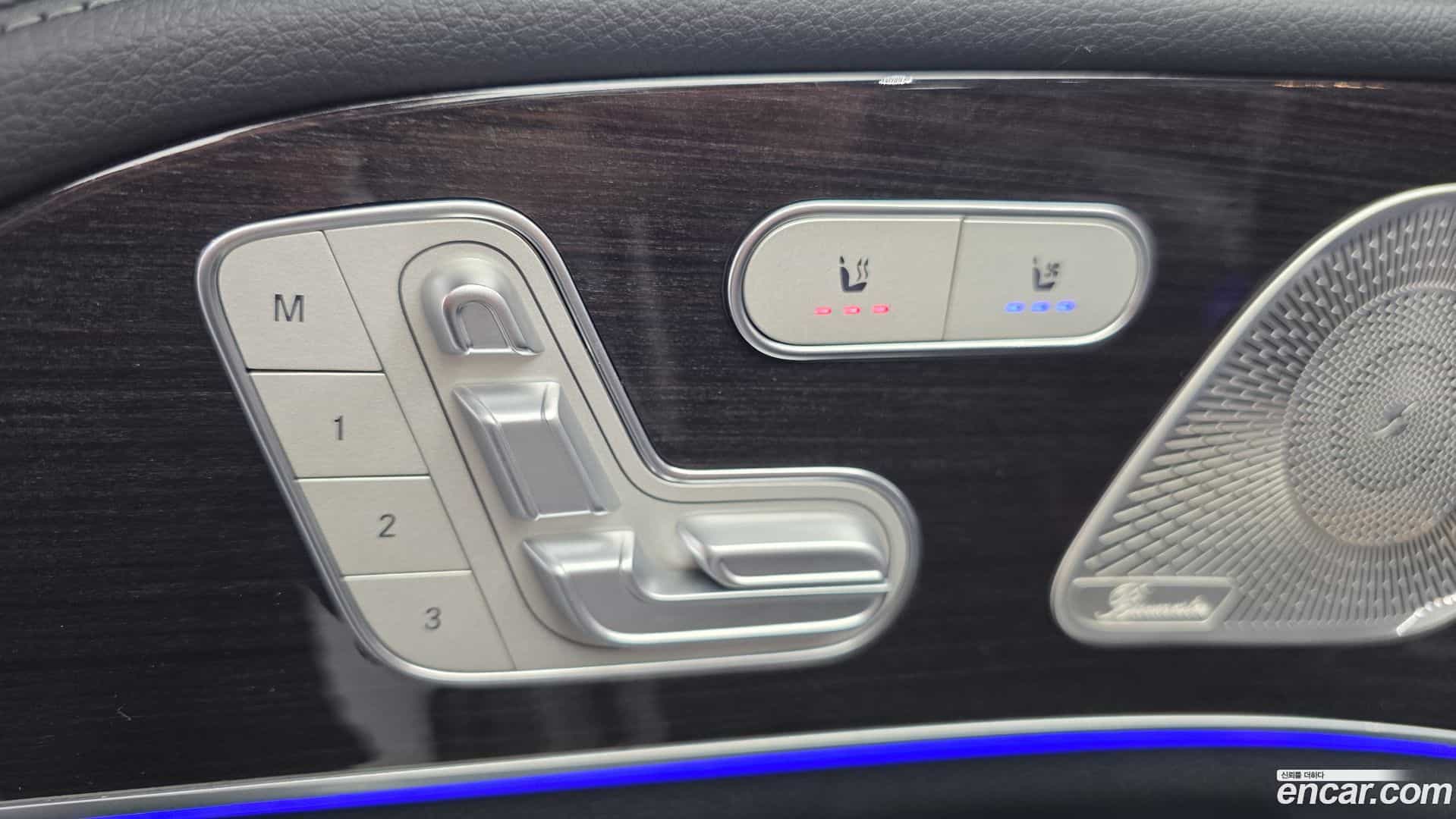 GLE-Class Mercedes-Benz 2022.5-OPTION-019