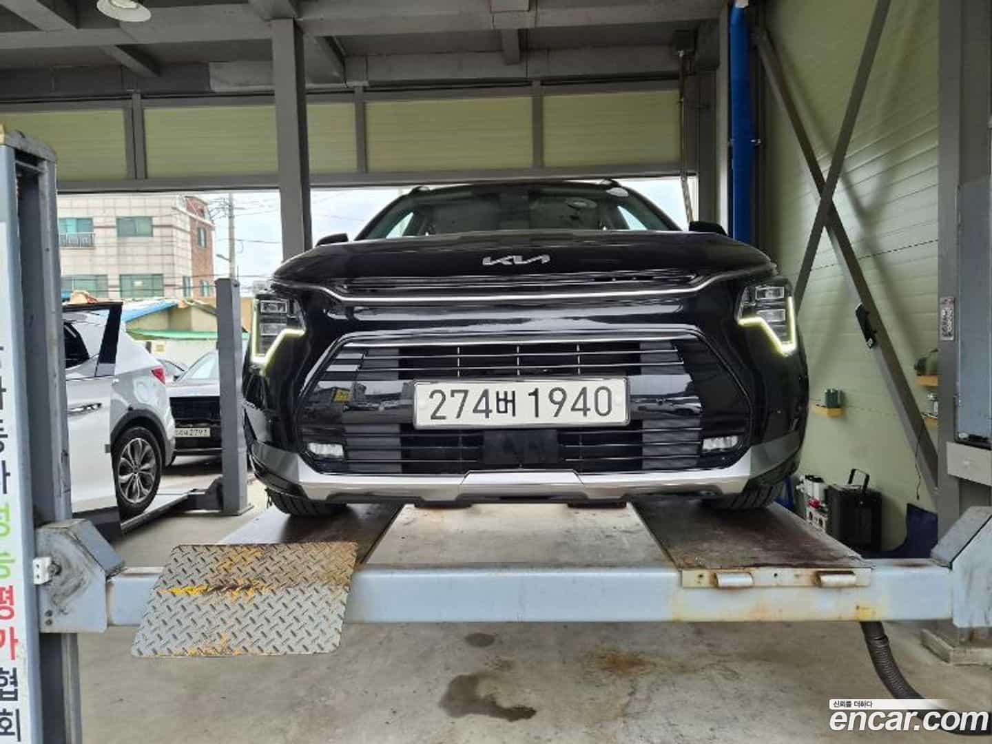 Niro Kia 2023.9-OUTER-001