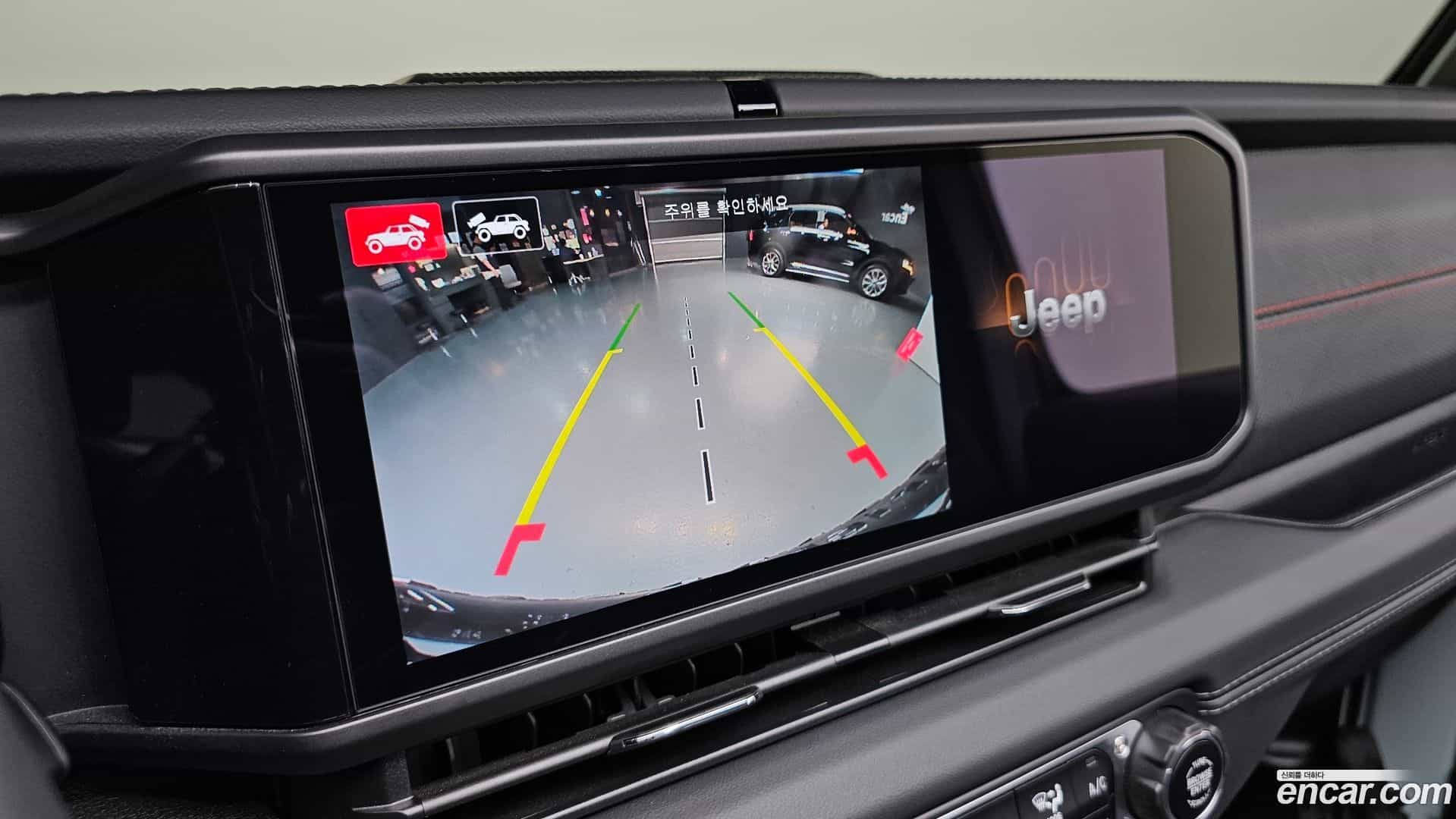 Wrangler Jeep 2024.8-OPTION-019
