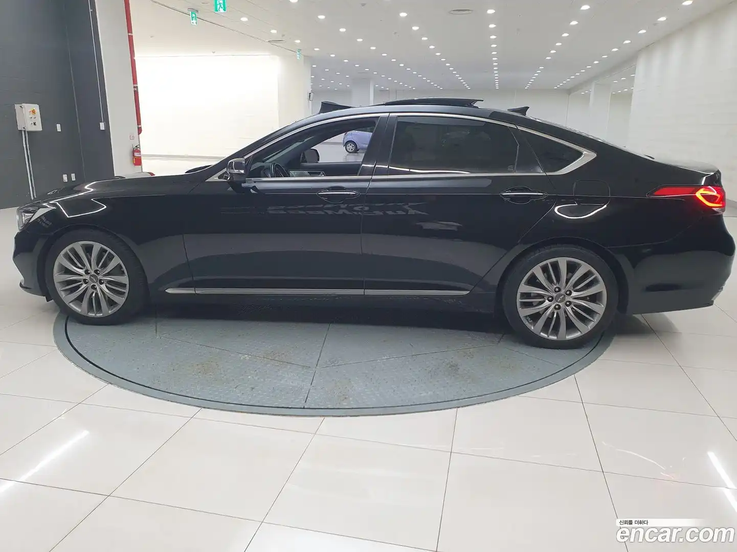 G80 Genesis 2016.8-OPTION-023
