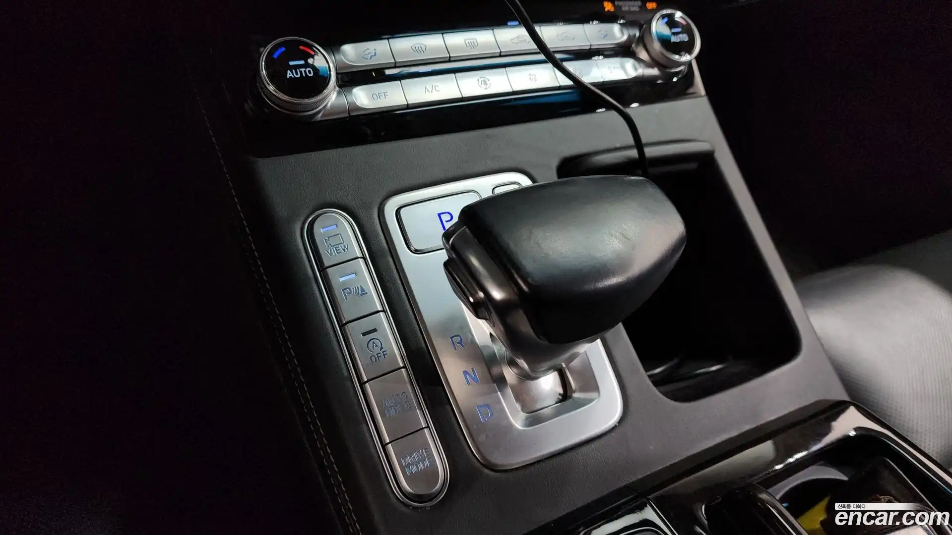G90 Genesis 2019.3-INNER-009