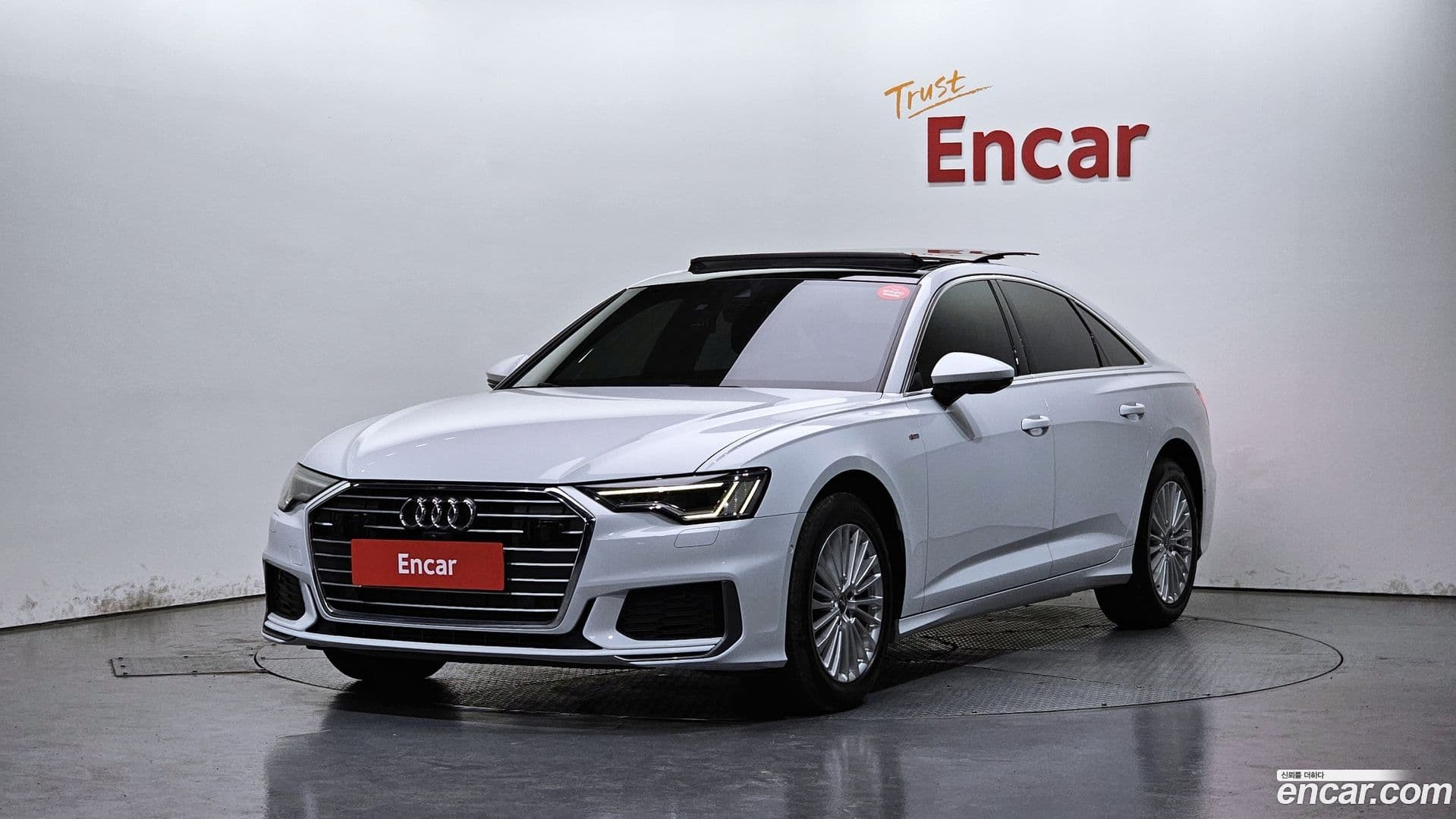 Main__Slider__Photo:A6 Audi 2020.9-0