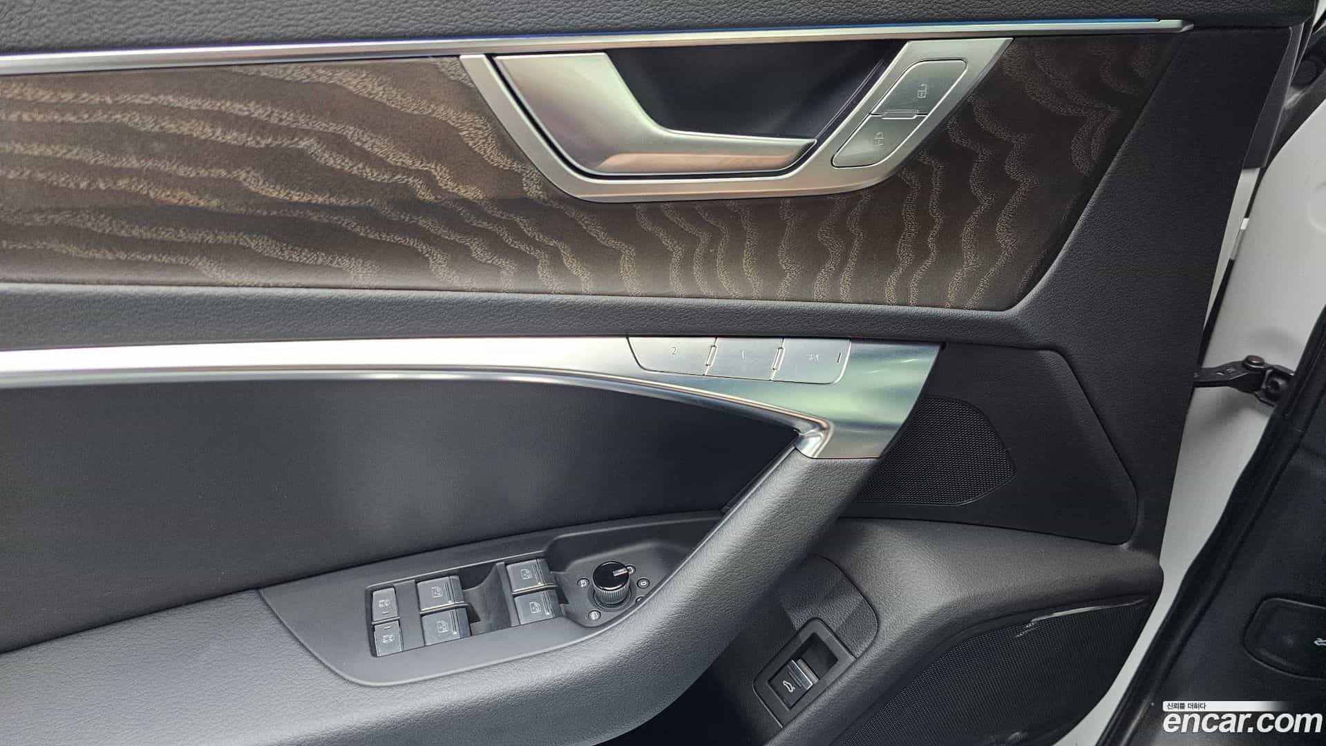 A6 Audi 2020.9-OPTION-041