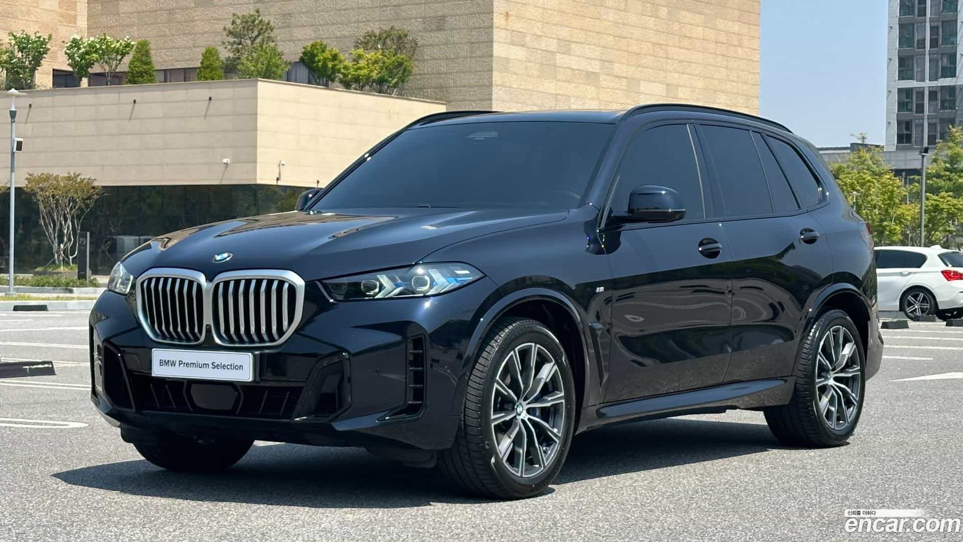 X5 BMW 2024.11-OUTER-001