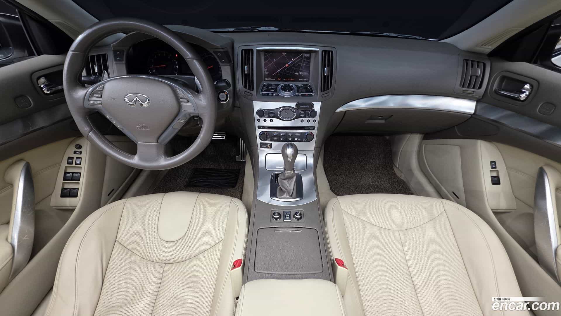 G Infiniti 2009.5-INNER-007