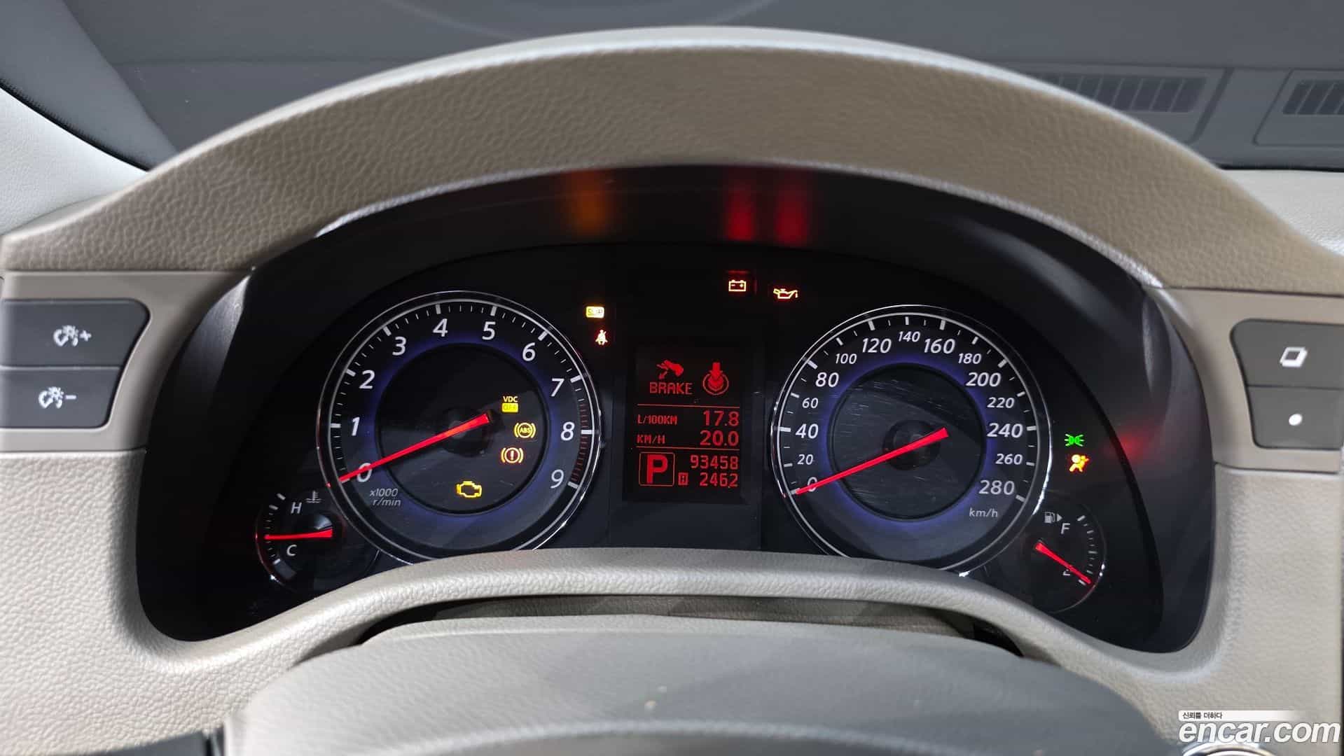 G Infiniti 2009.5-INNER-008