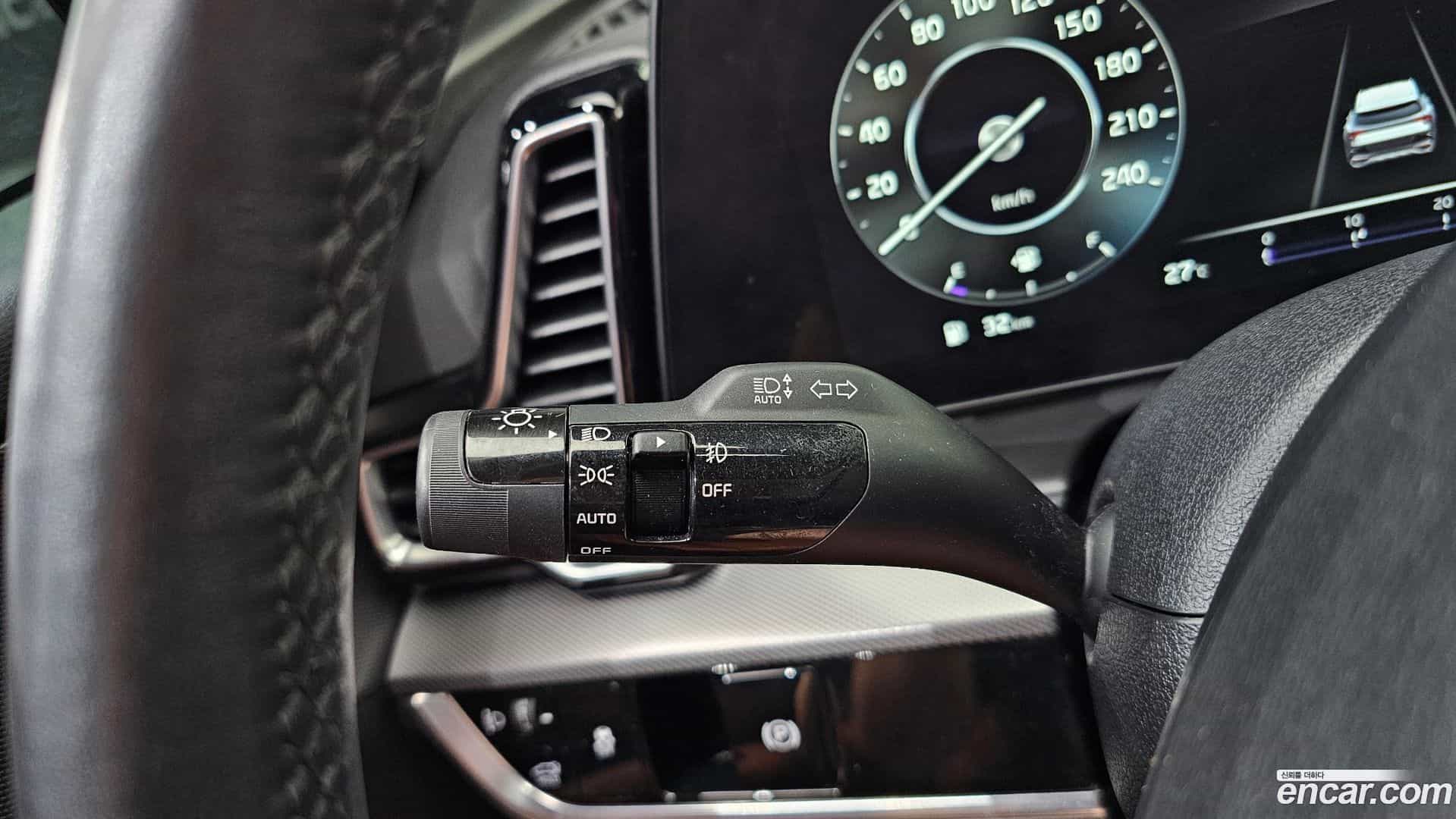 Sportage Kia 2021.8-OPTION-020