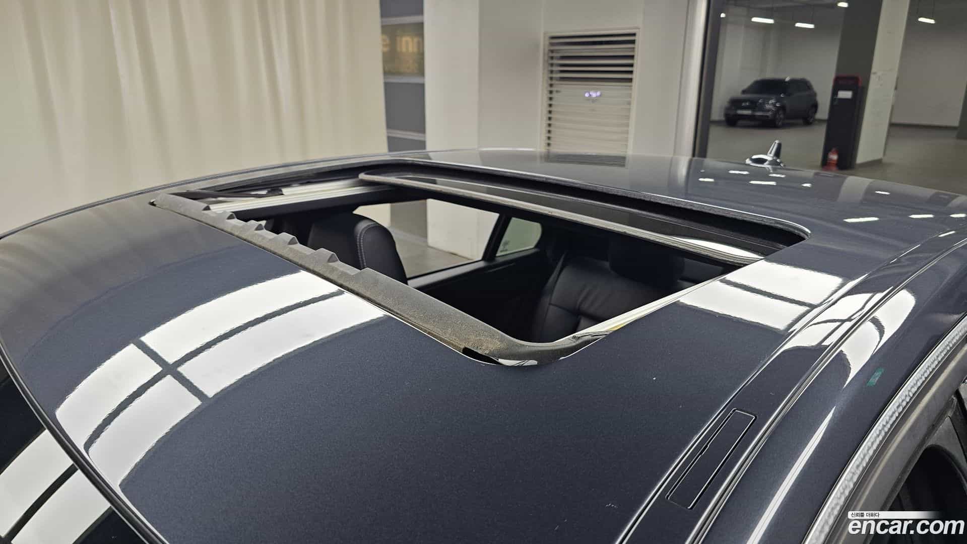 E-Class Mercedes-Benz 2016.0-OPTION-023