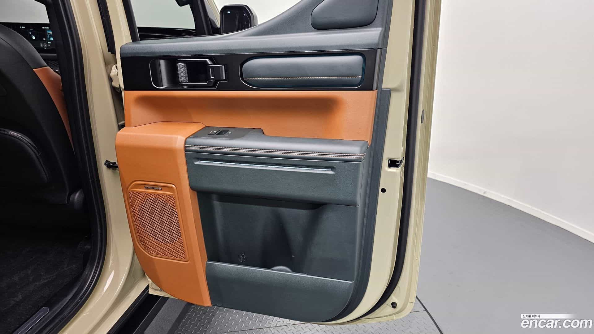 Tasman Kia 2025.6-INNER-035