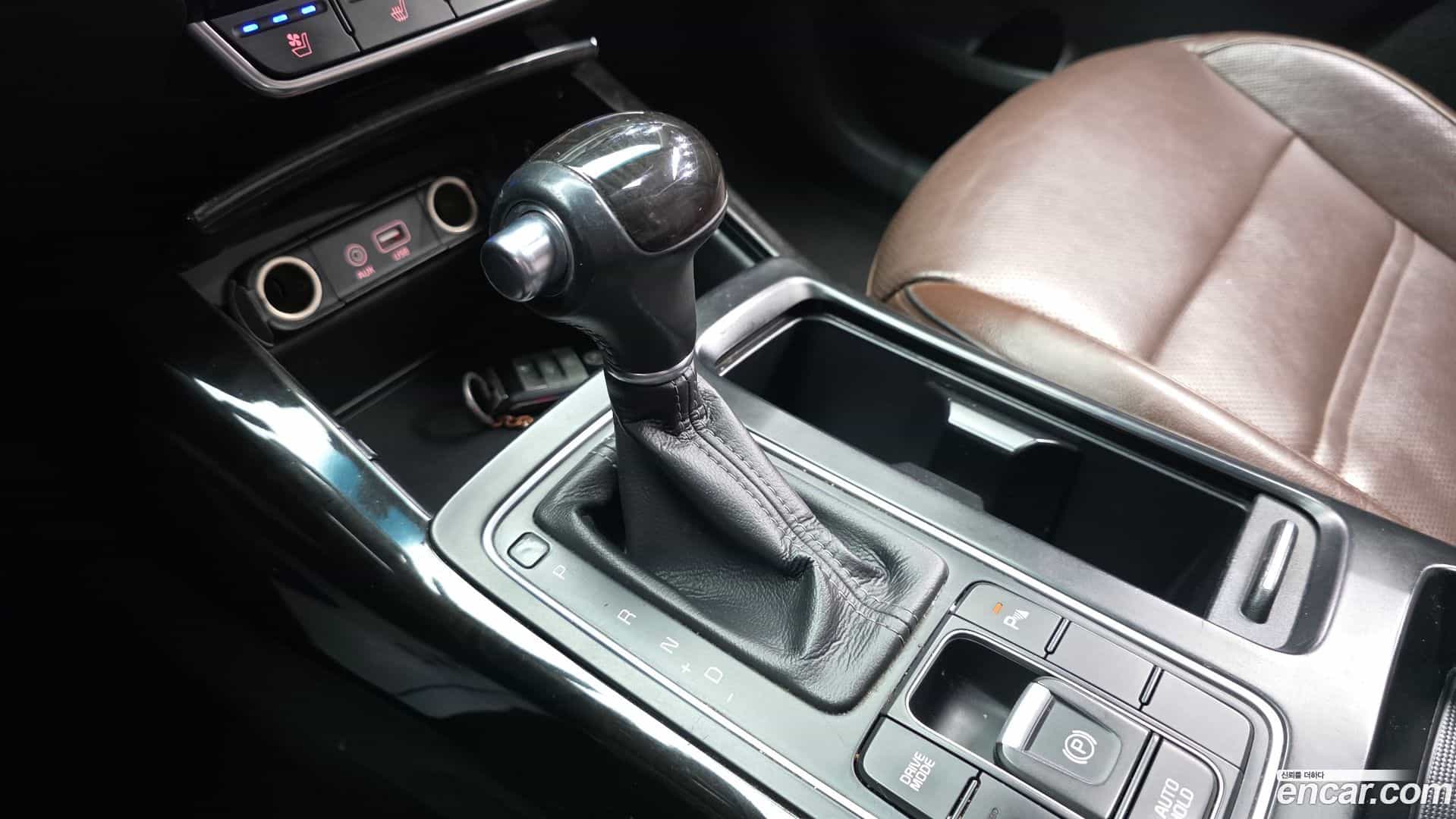Sorento Kia 2015.8-INNER-009